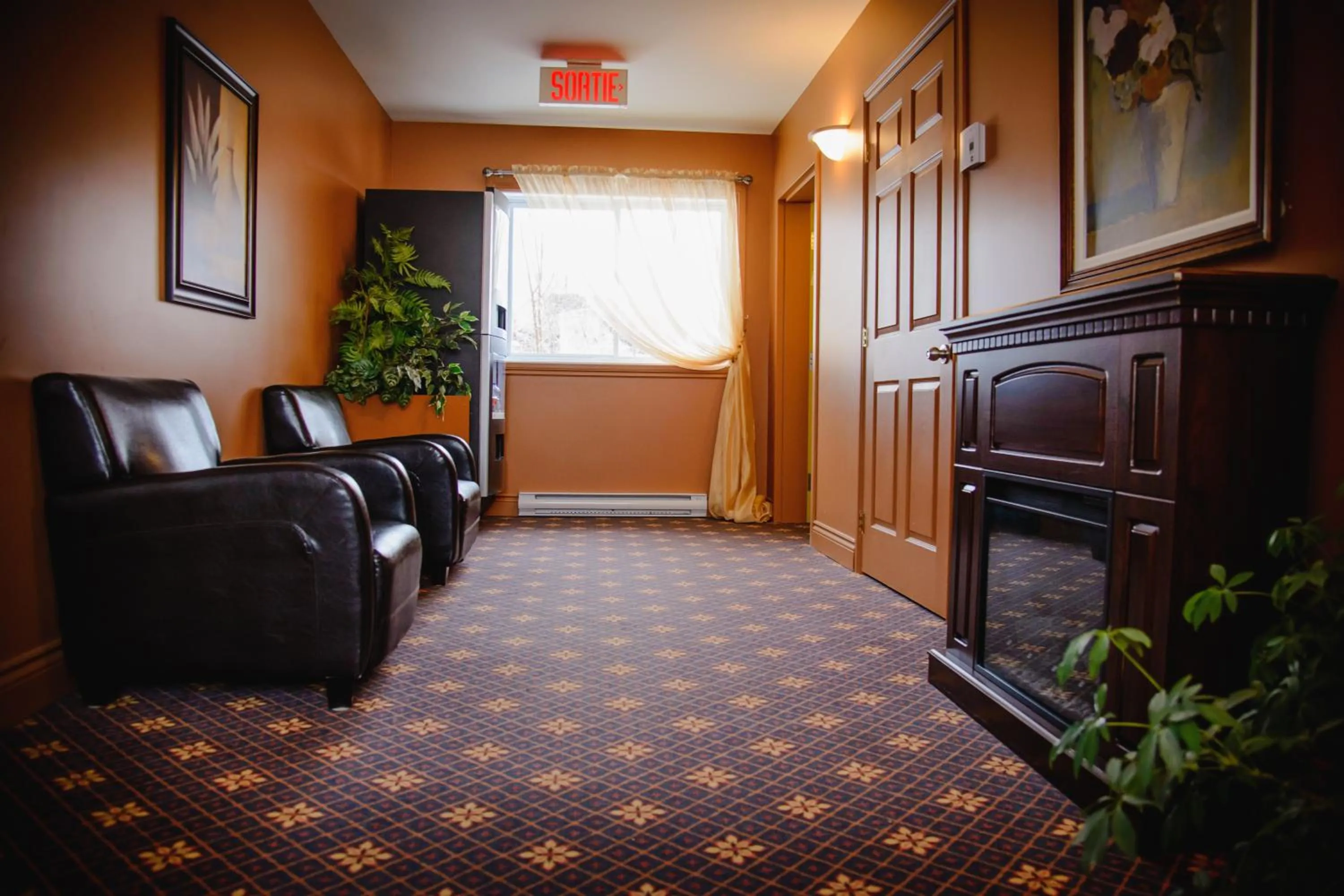 Property building in Motel le Phare