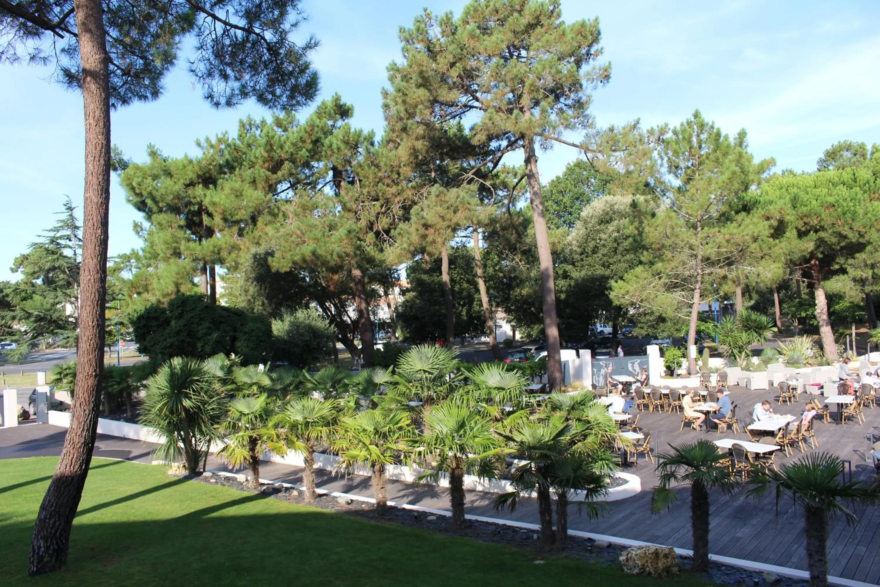 Patio in Au Palmyre Hôtel