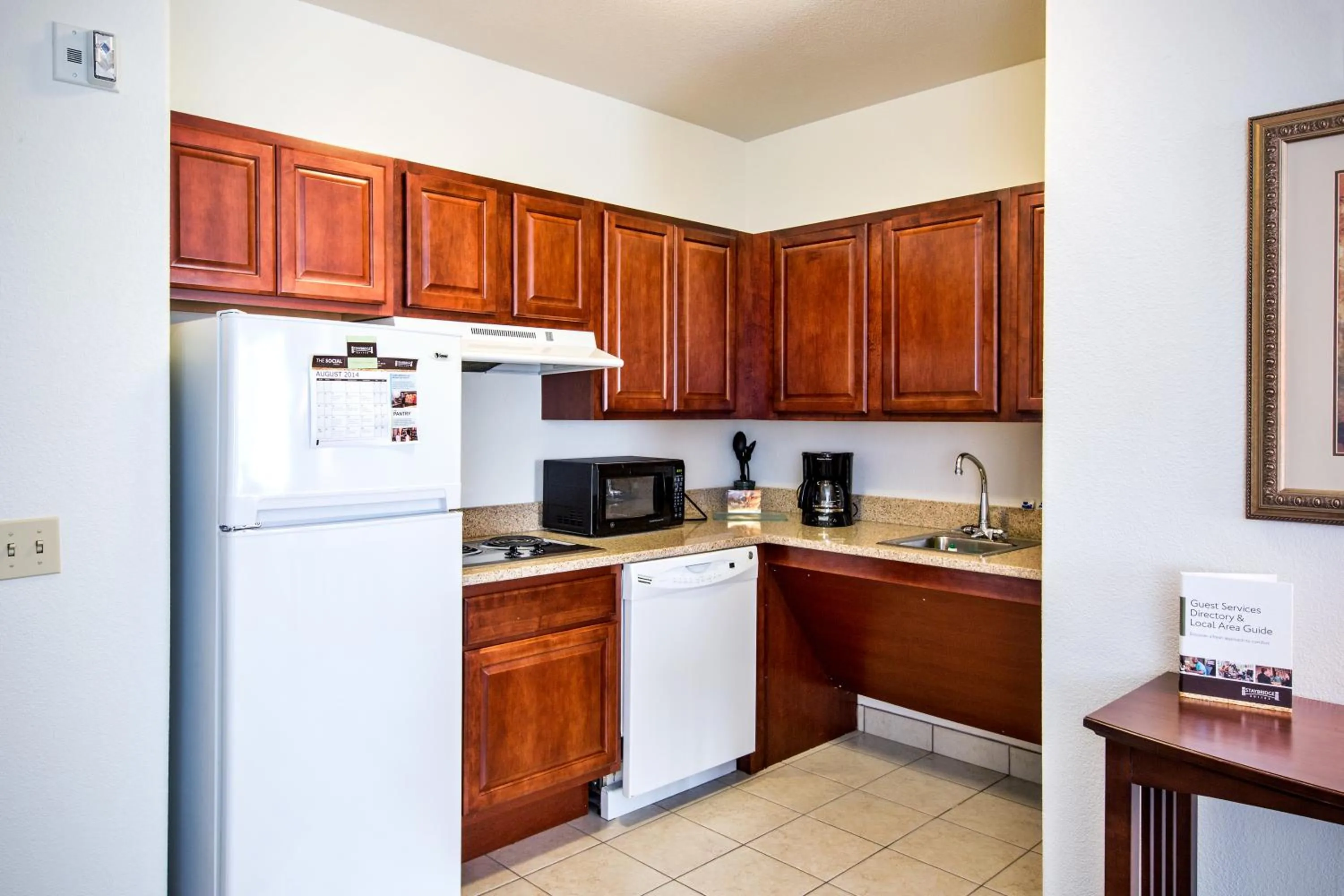 Kitchen or kitchenette in Staybridge Suites Rockford by IHG