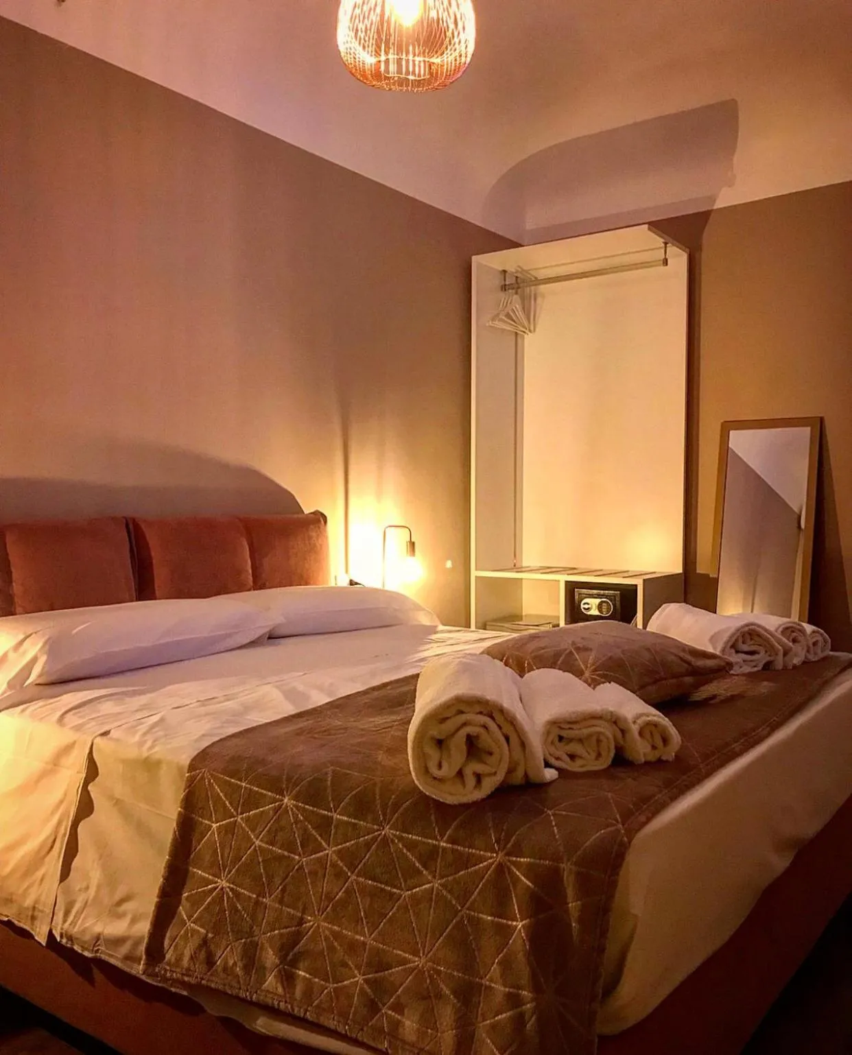 Photo of the whole room, Bed in Residenza del Castillo