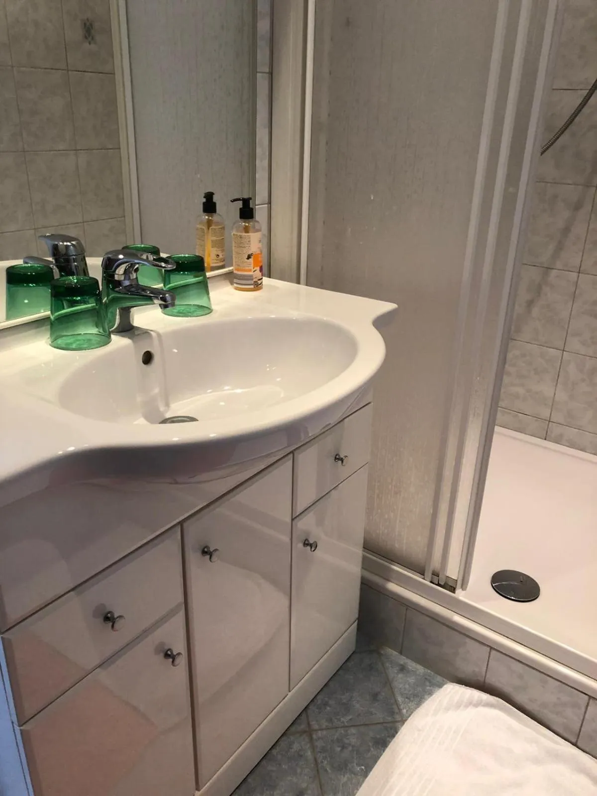 Shower in Fremdenzimmer& Appartementhaus Blassnig