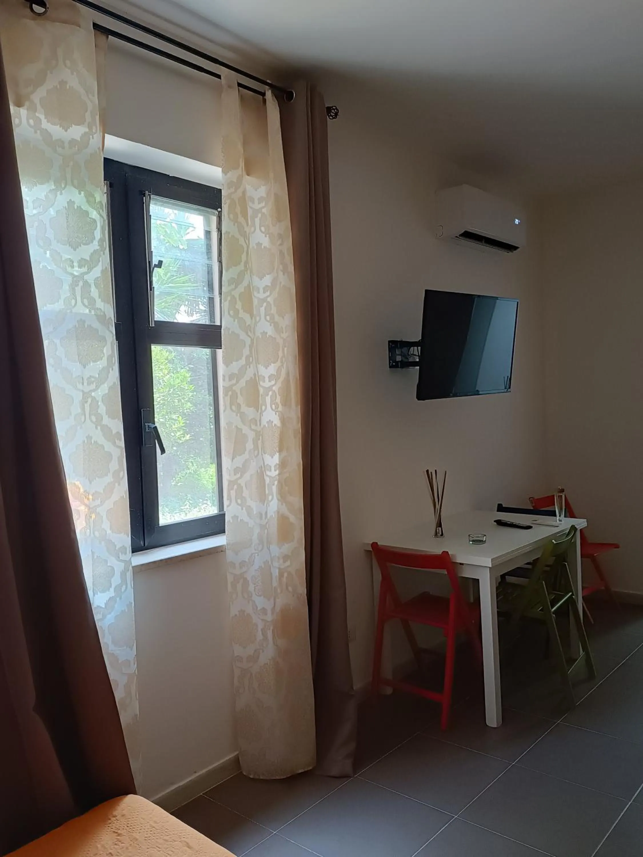 TV and multimedia in Domus Hera