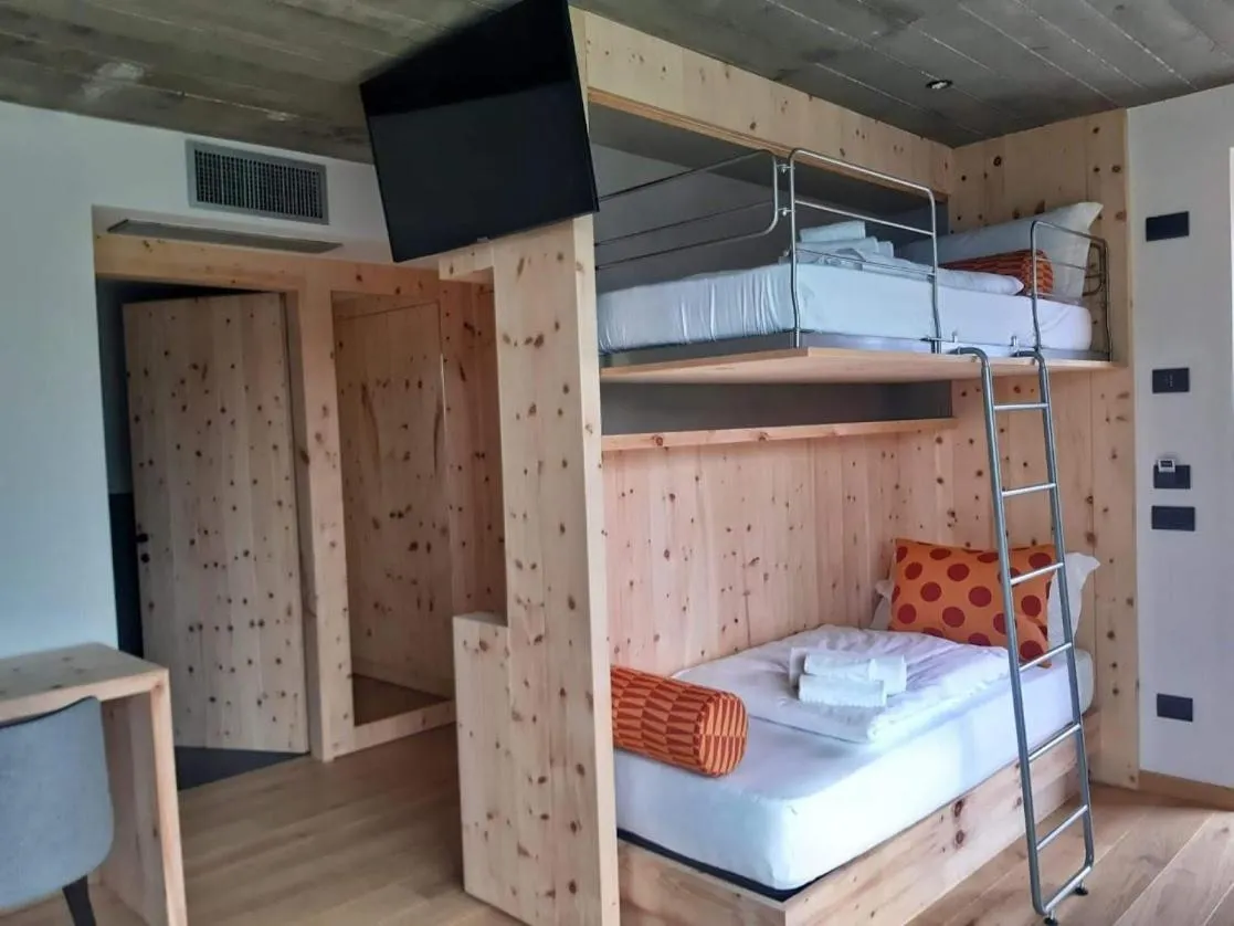 Deluxe Quadruple Room with Mountain View in Agriturismo Bio Ca' Pianazòla