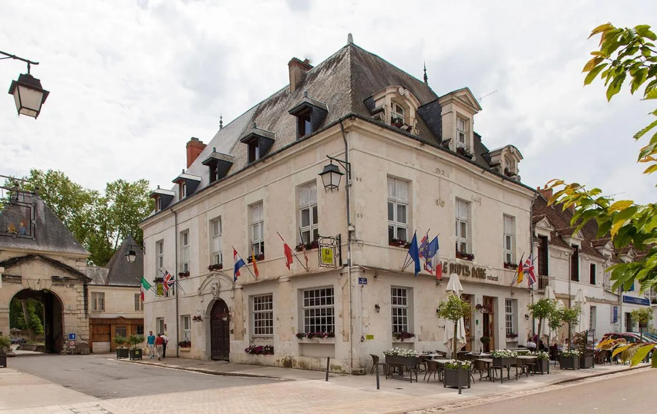 Logis Hôtel Restaurant Le Puits Doré