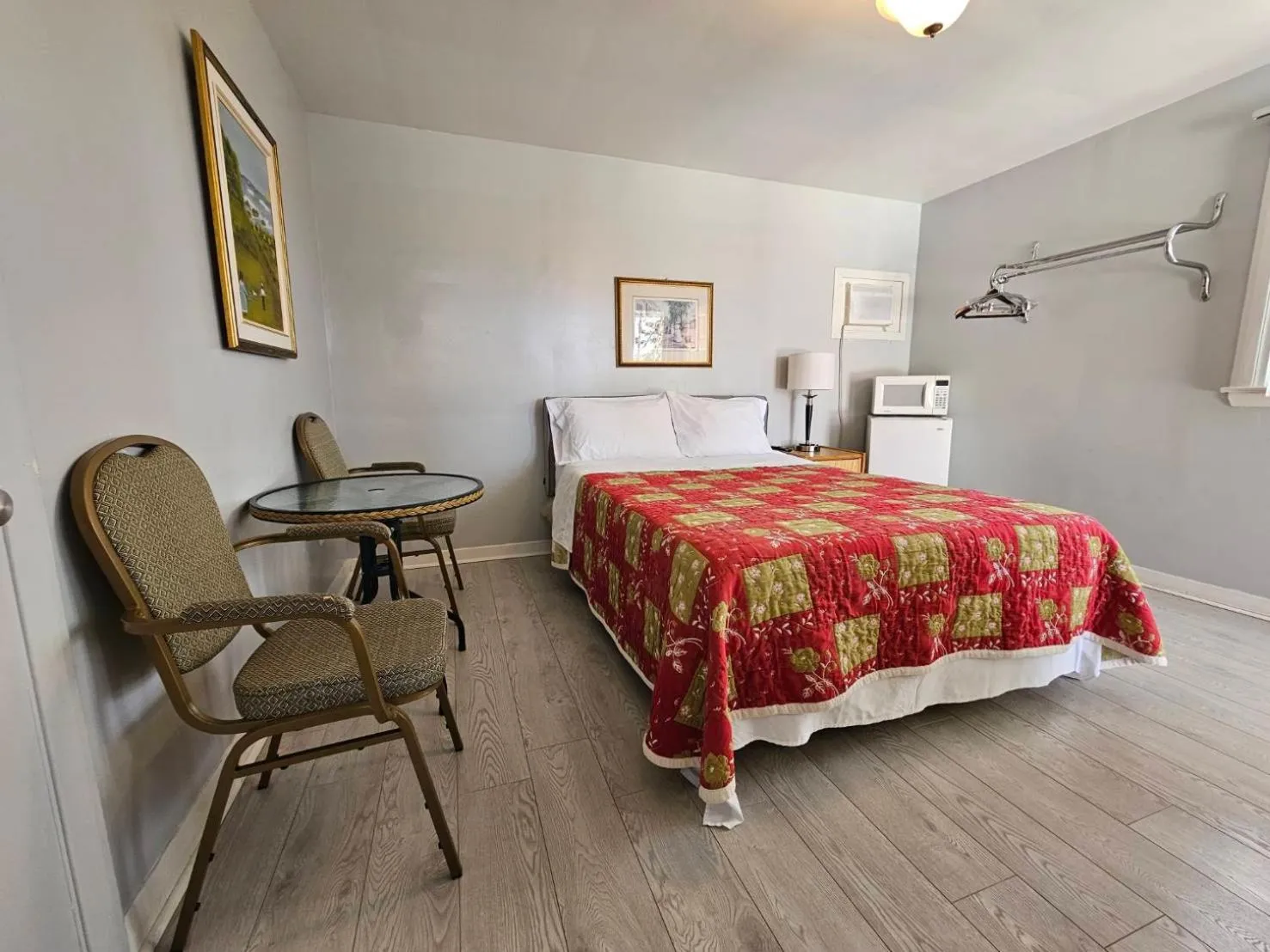 Bed in Motel Saint-Hilaire