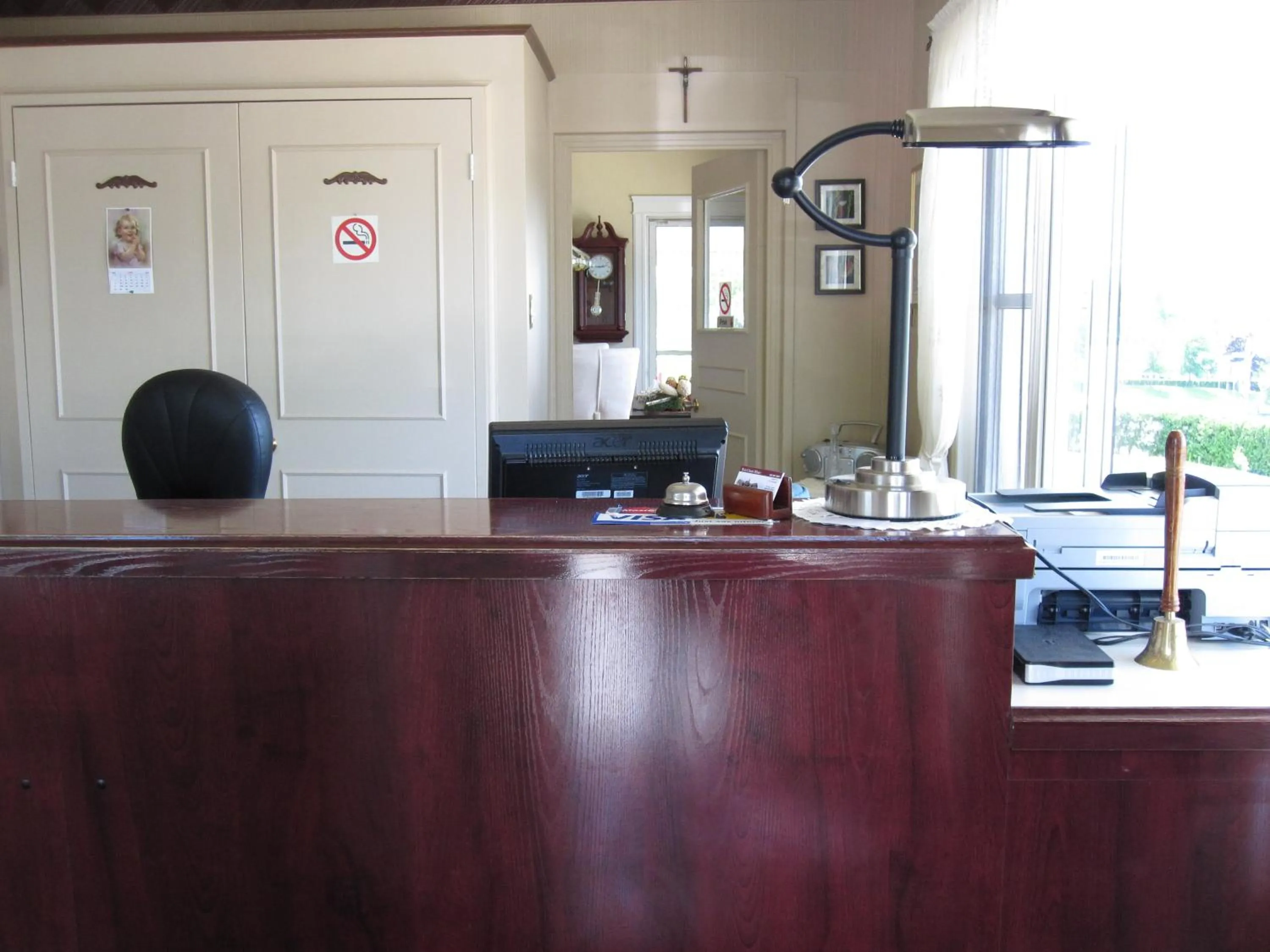 Lobby or reception in Motel Saint-Hilaire