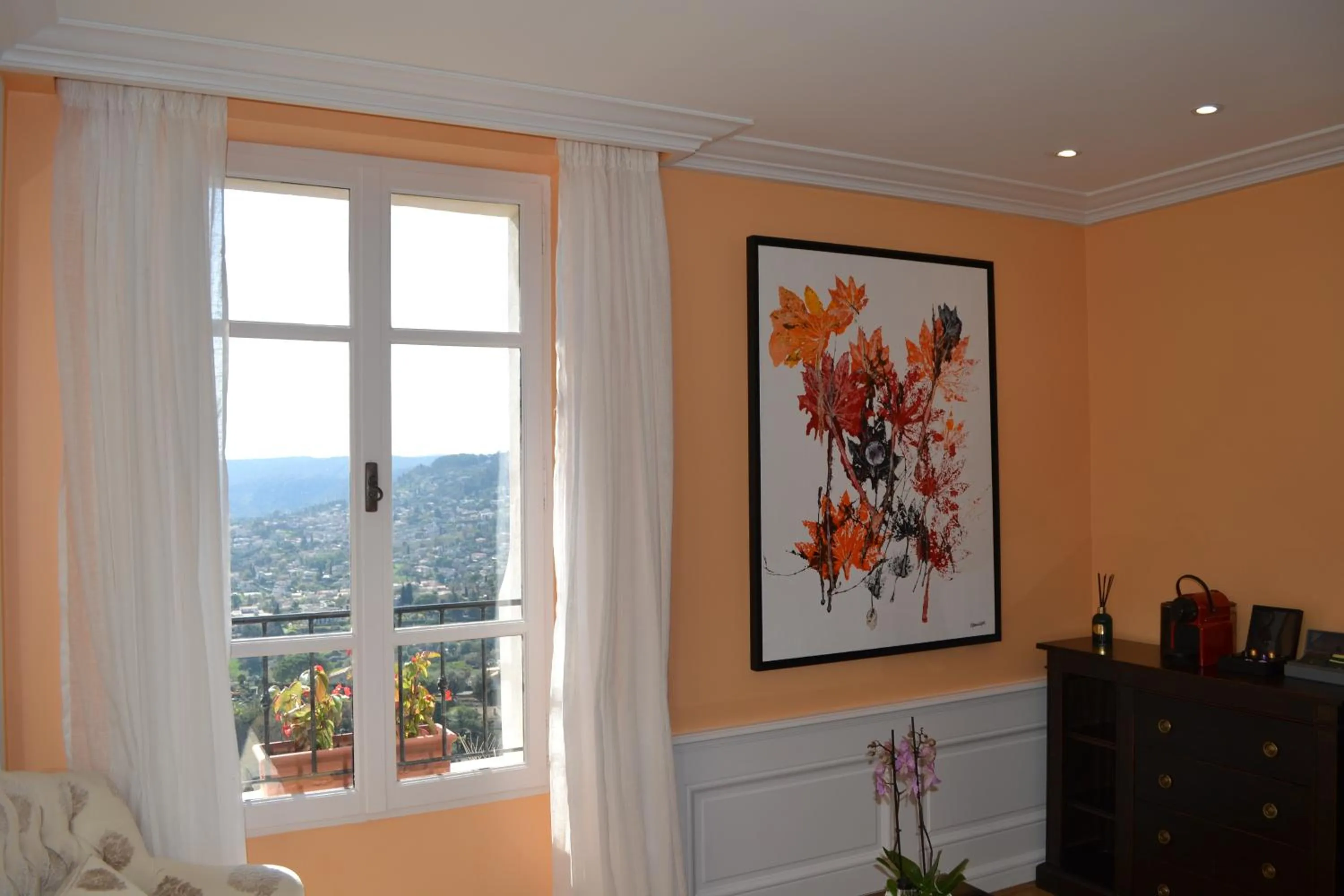 Decorative detail in Hotel Le Saint Paul