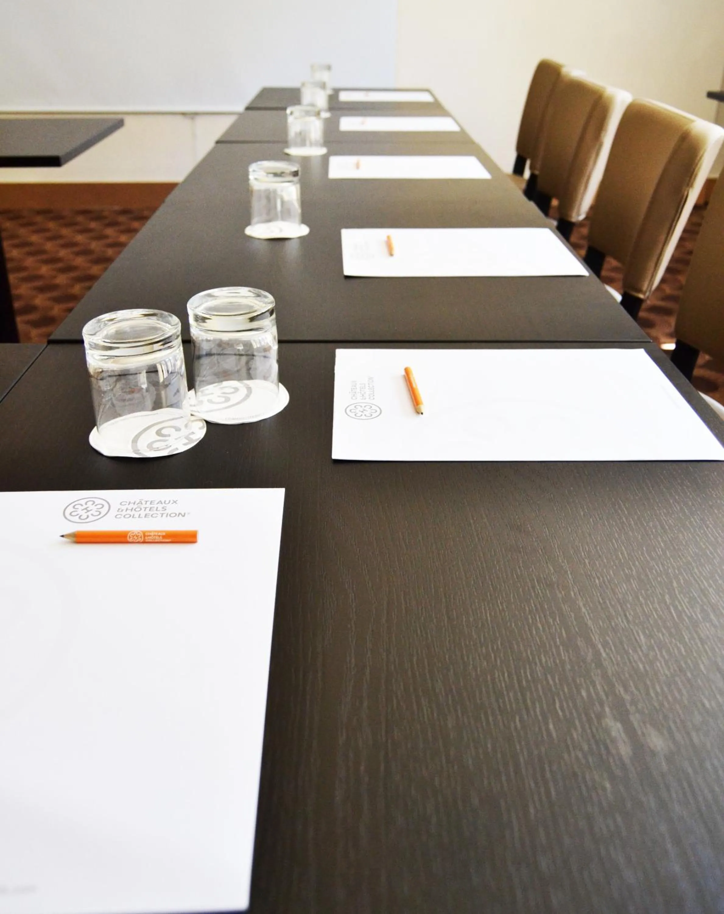 Business facilities in Jehan De Beauce - Les Collectionneurs