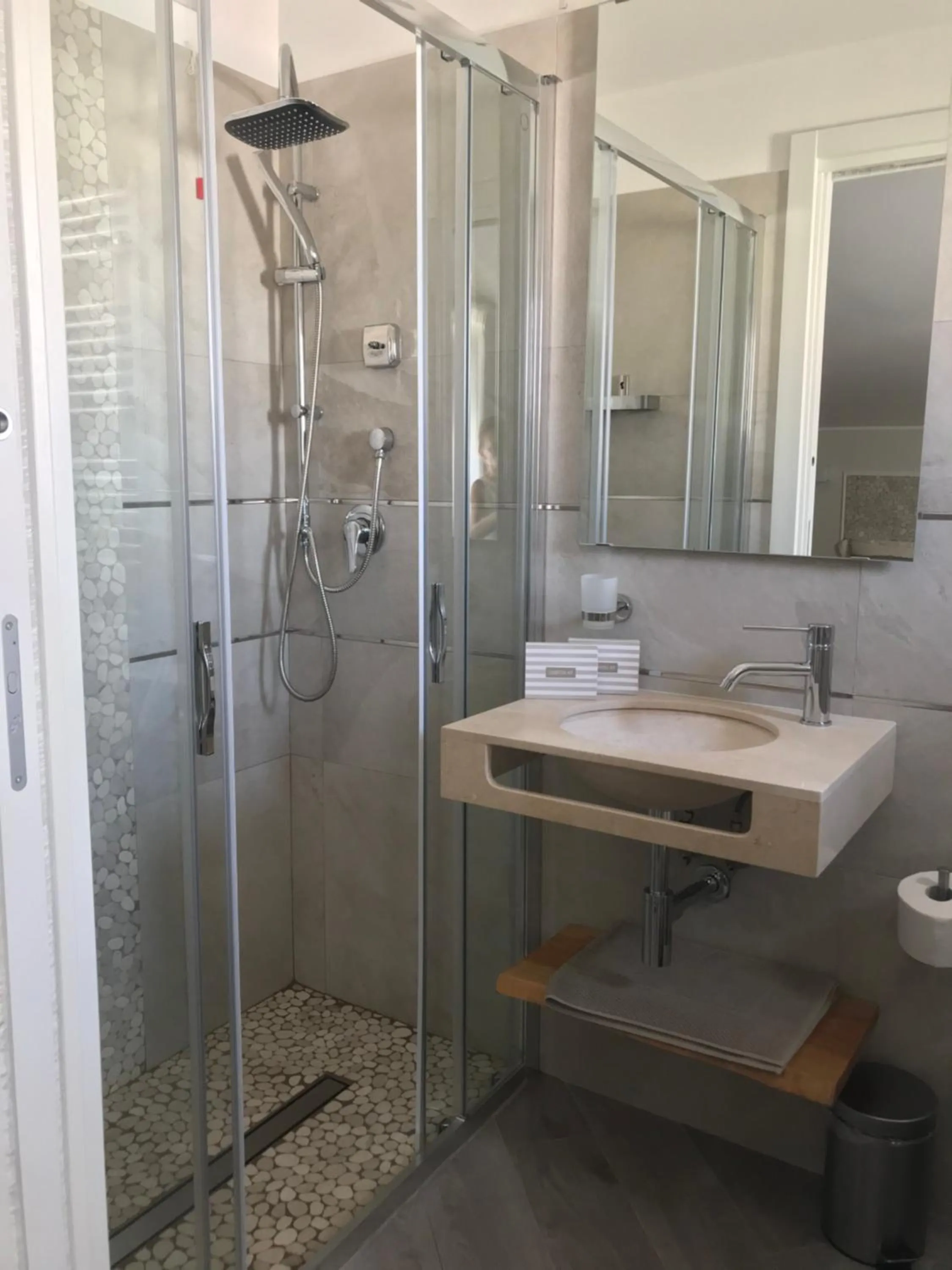 Shower in IL CUCCO B&B