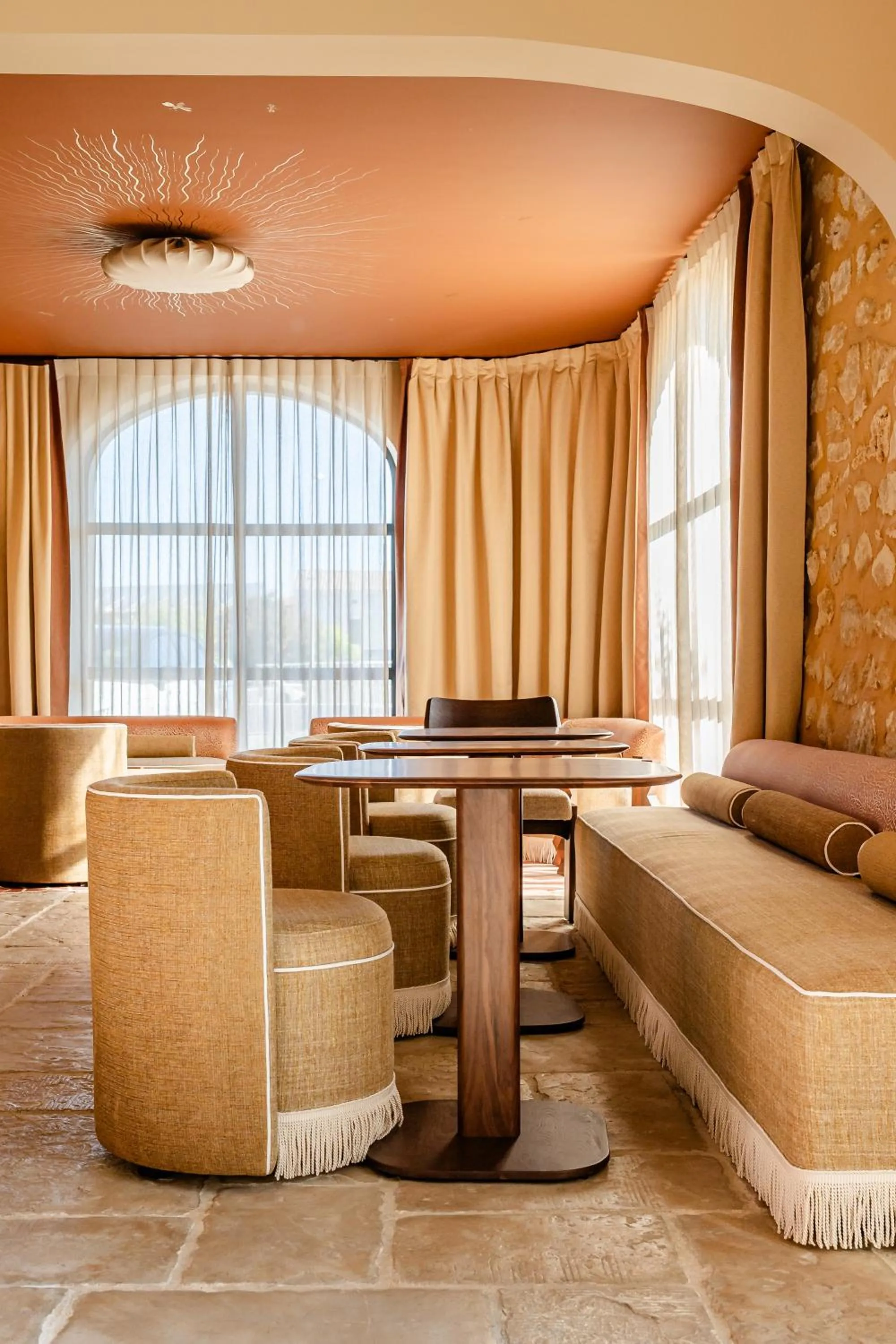 Property building in Villa Augusta