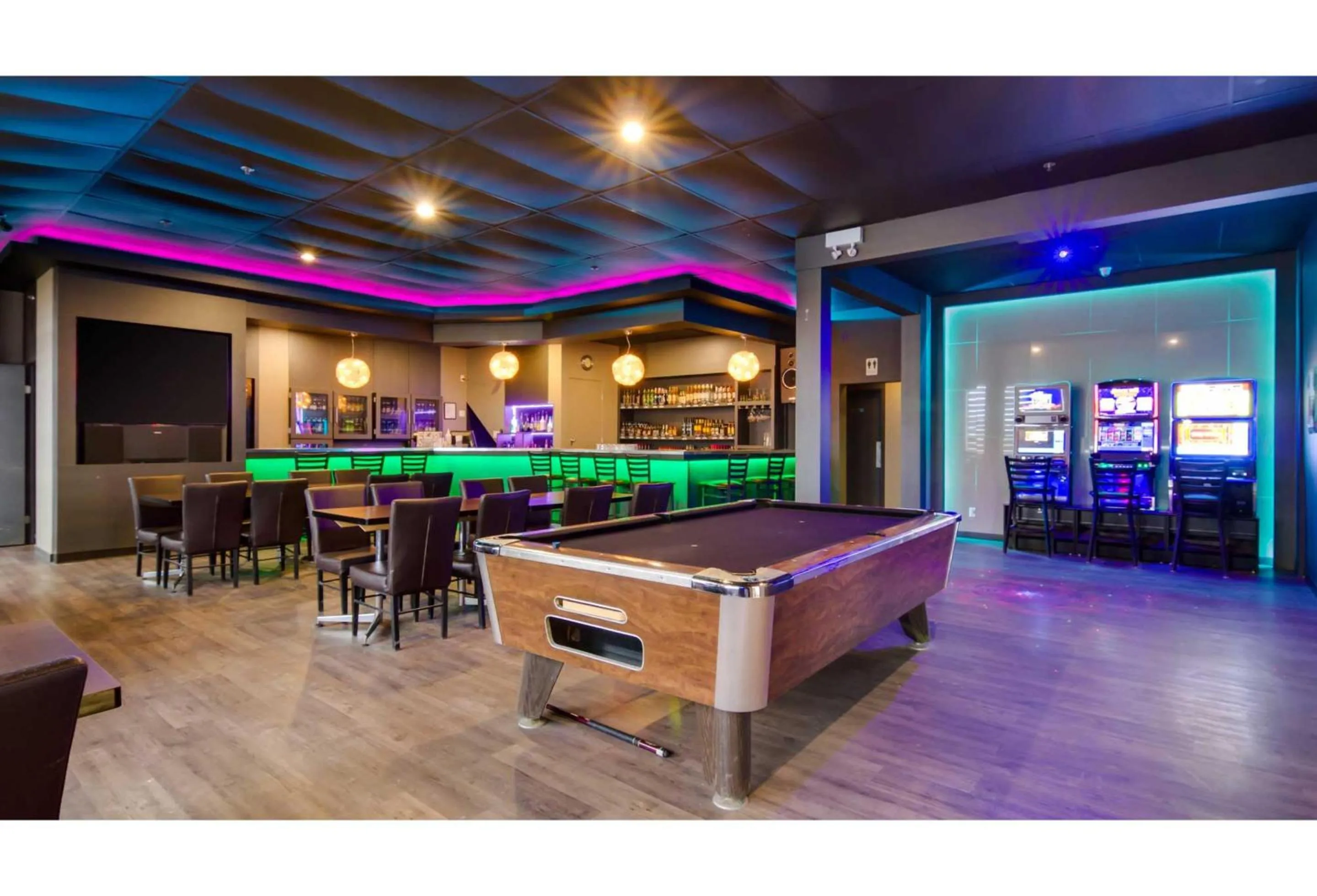 Game Room in Motel 6 Kerrobert, SK