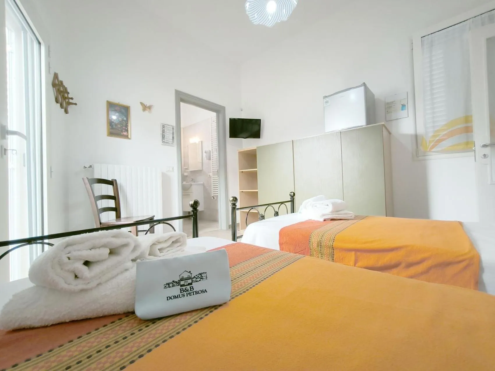 Bedroom in Domus Petrosa