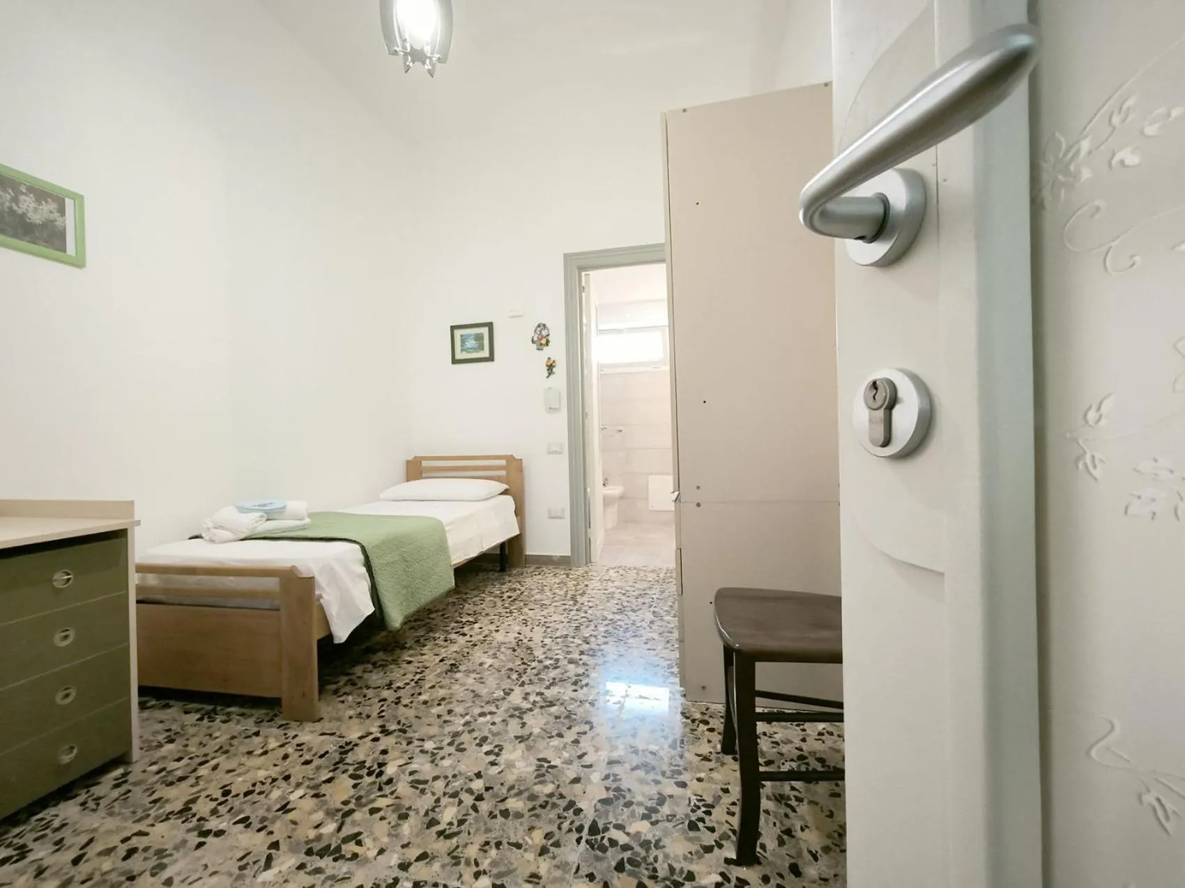 Bedroom in Domus Petrosa