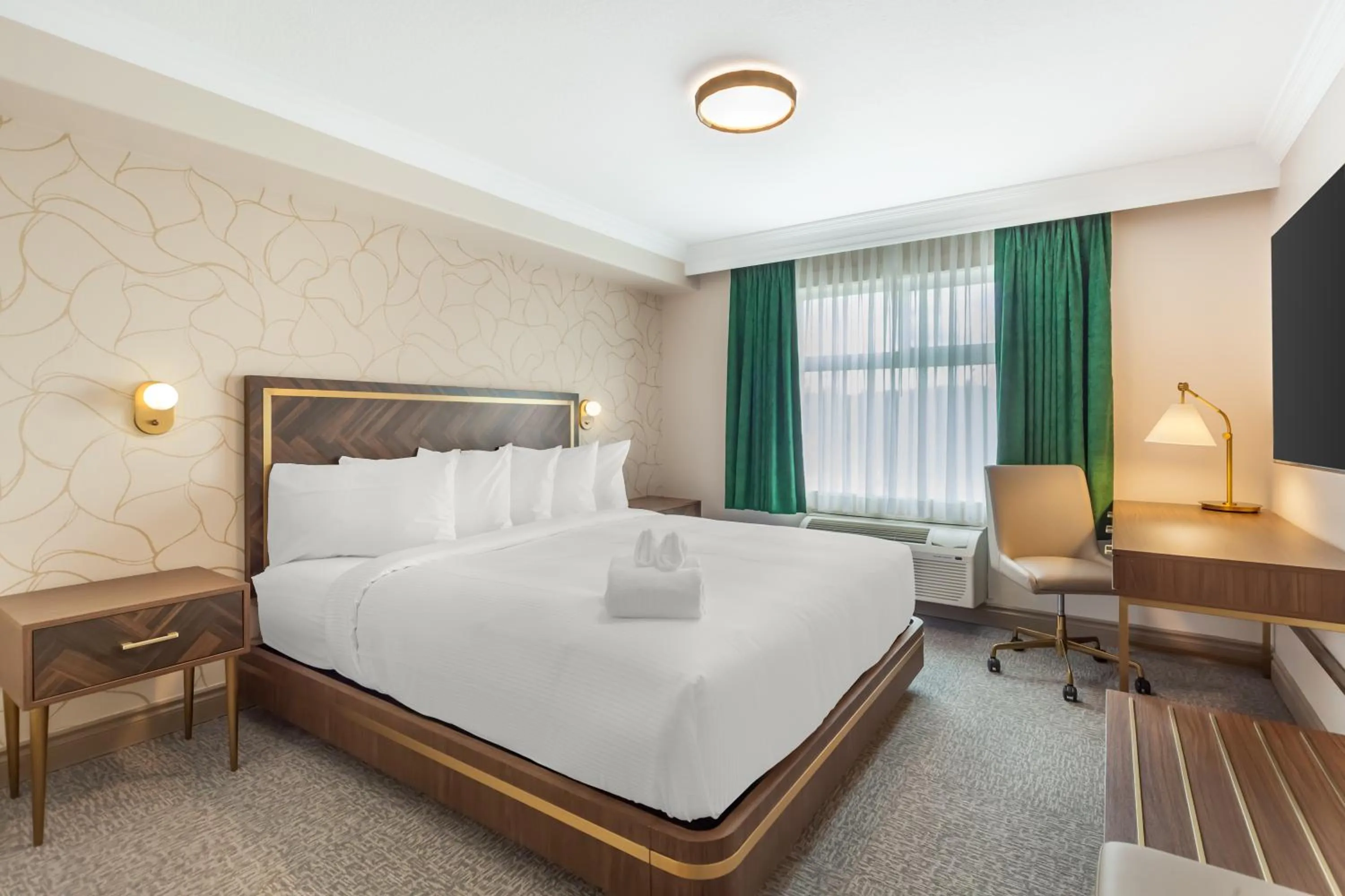 Bedroom, Bed in Velora Hinton, an Ascend Collection Hotel