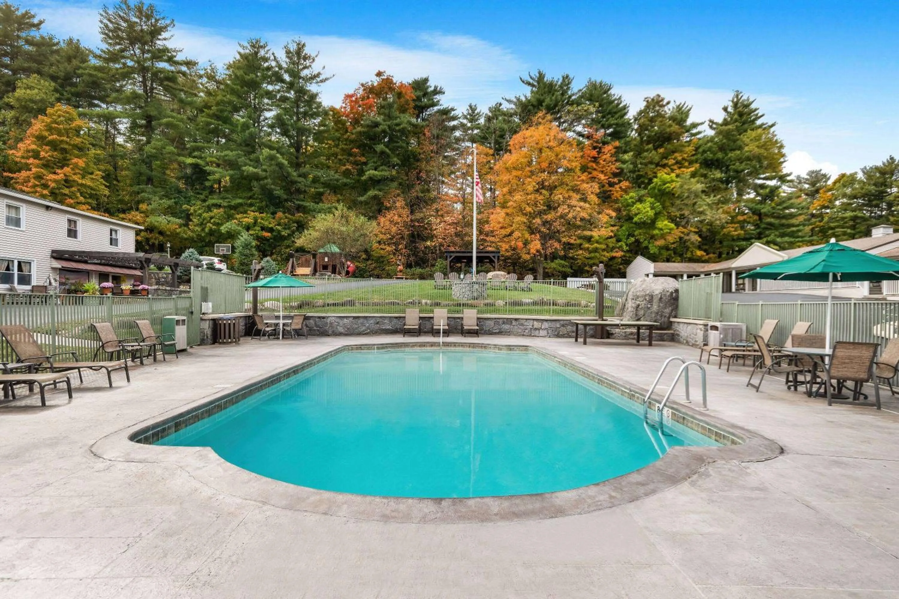 Swimming pool in Super 8 by Wyndham Lake George/Downtown