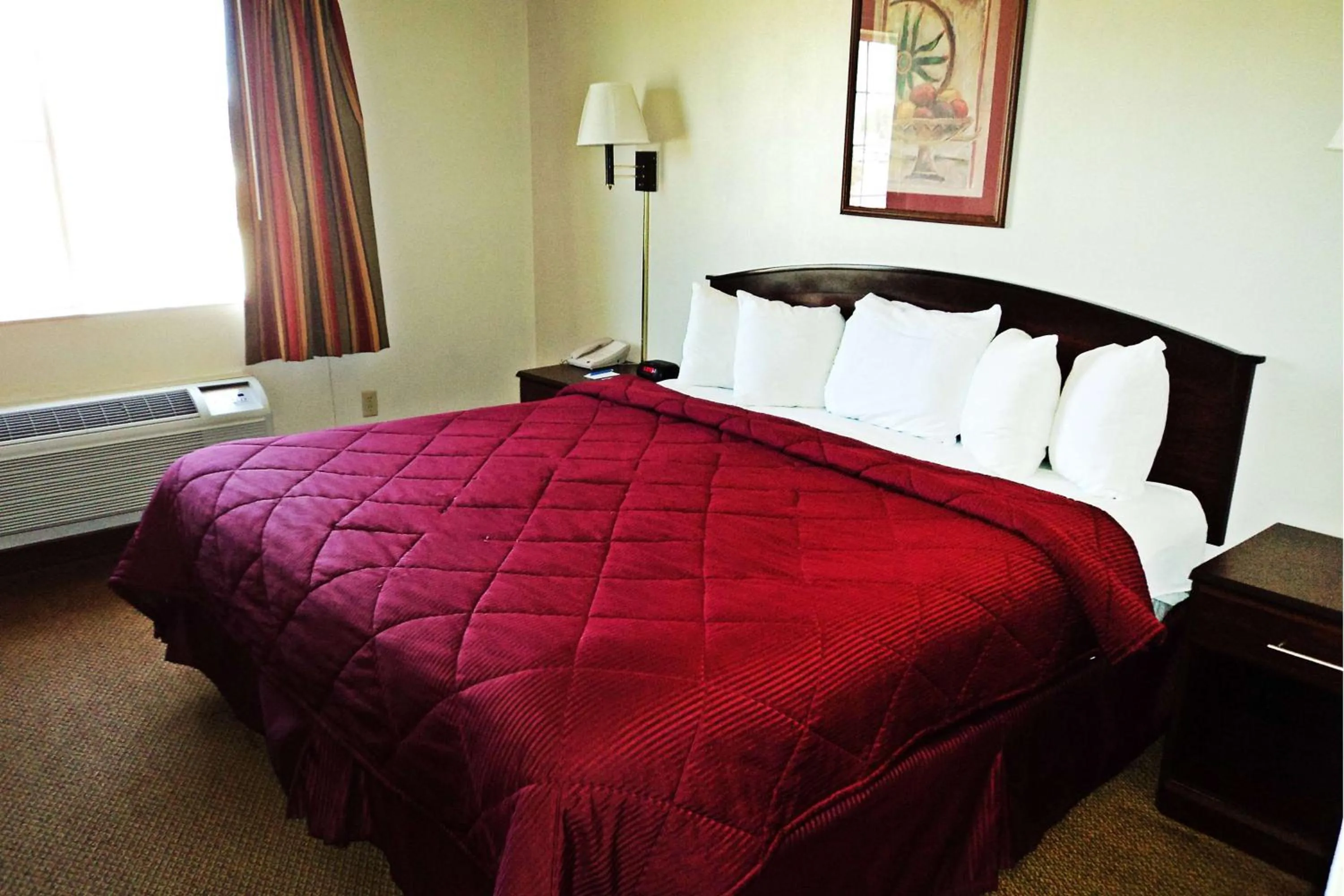 Photo of the whole room, Bed in Travelodge by Wyndham Carlsbad NM