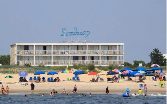 Seabonay Oceanfront Motel