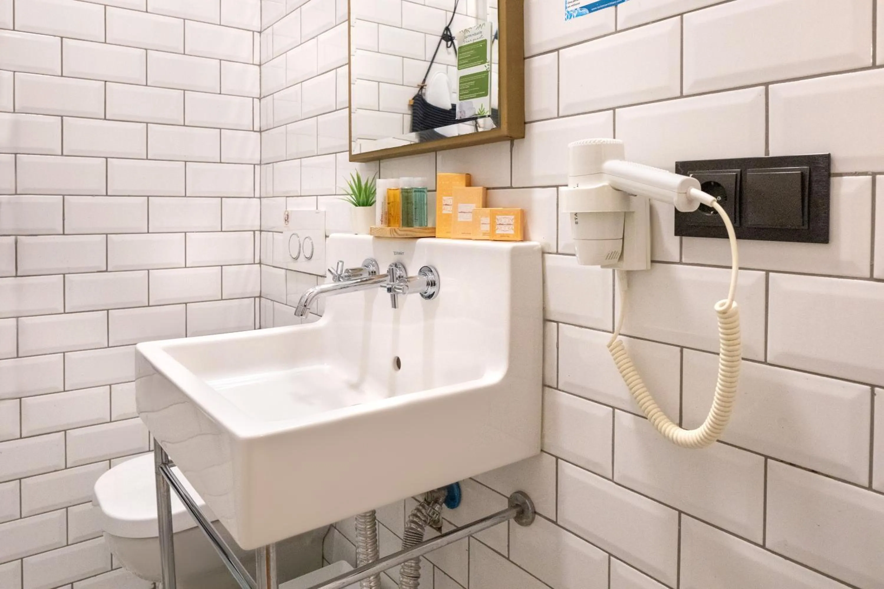 Bathroom in Hotel Des Arts Galata