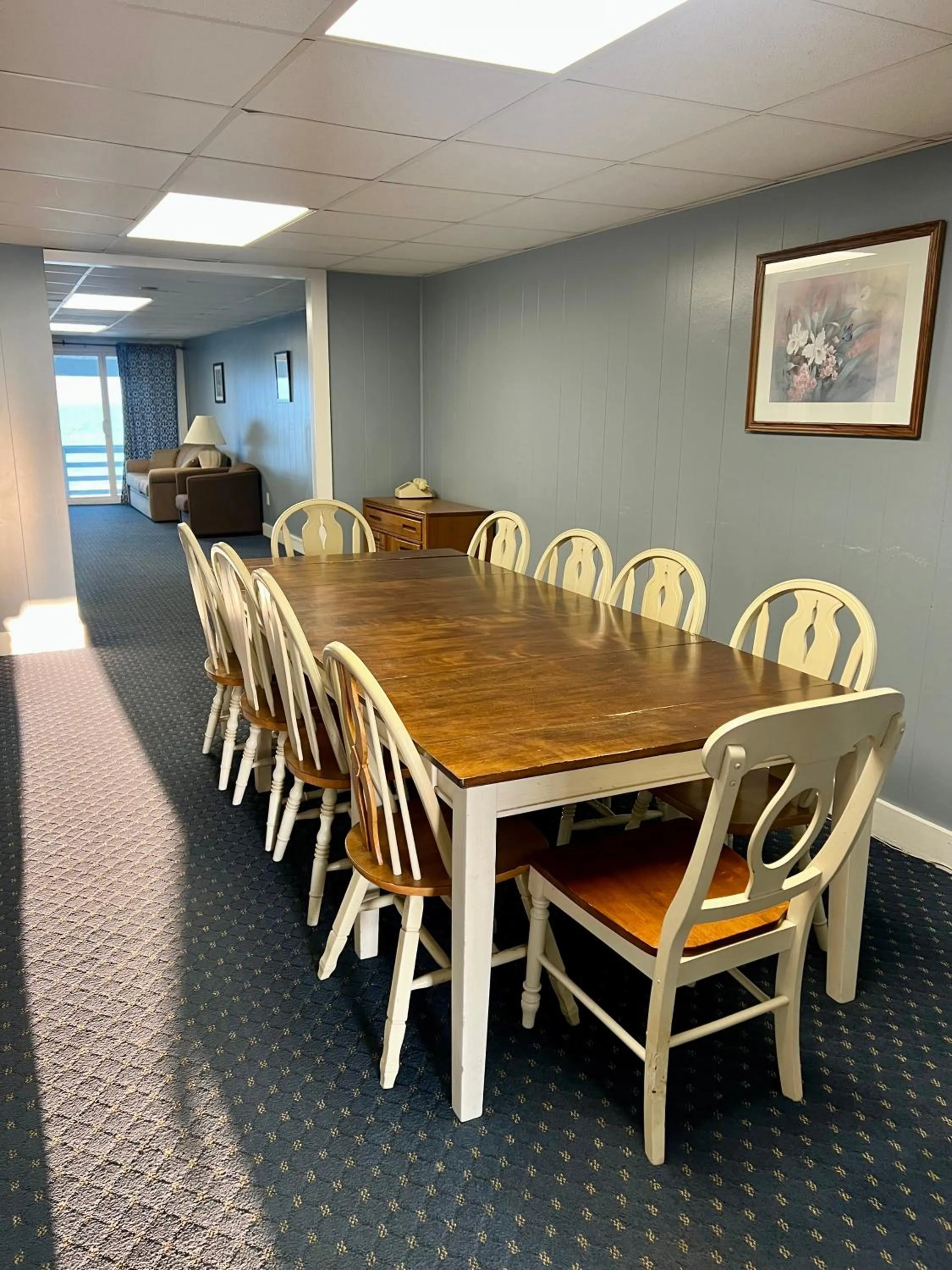 Dining area in Majestic Hotel & Apartments