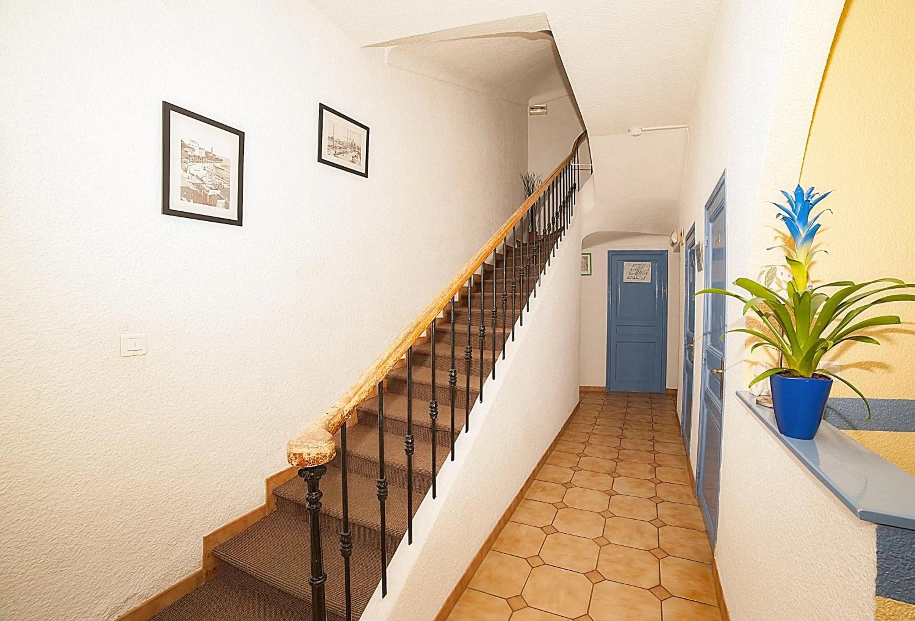 Lobby or reception in Hôtel Du Soleil