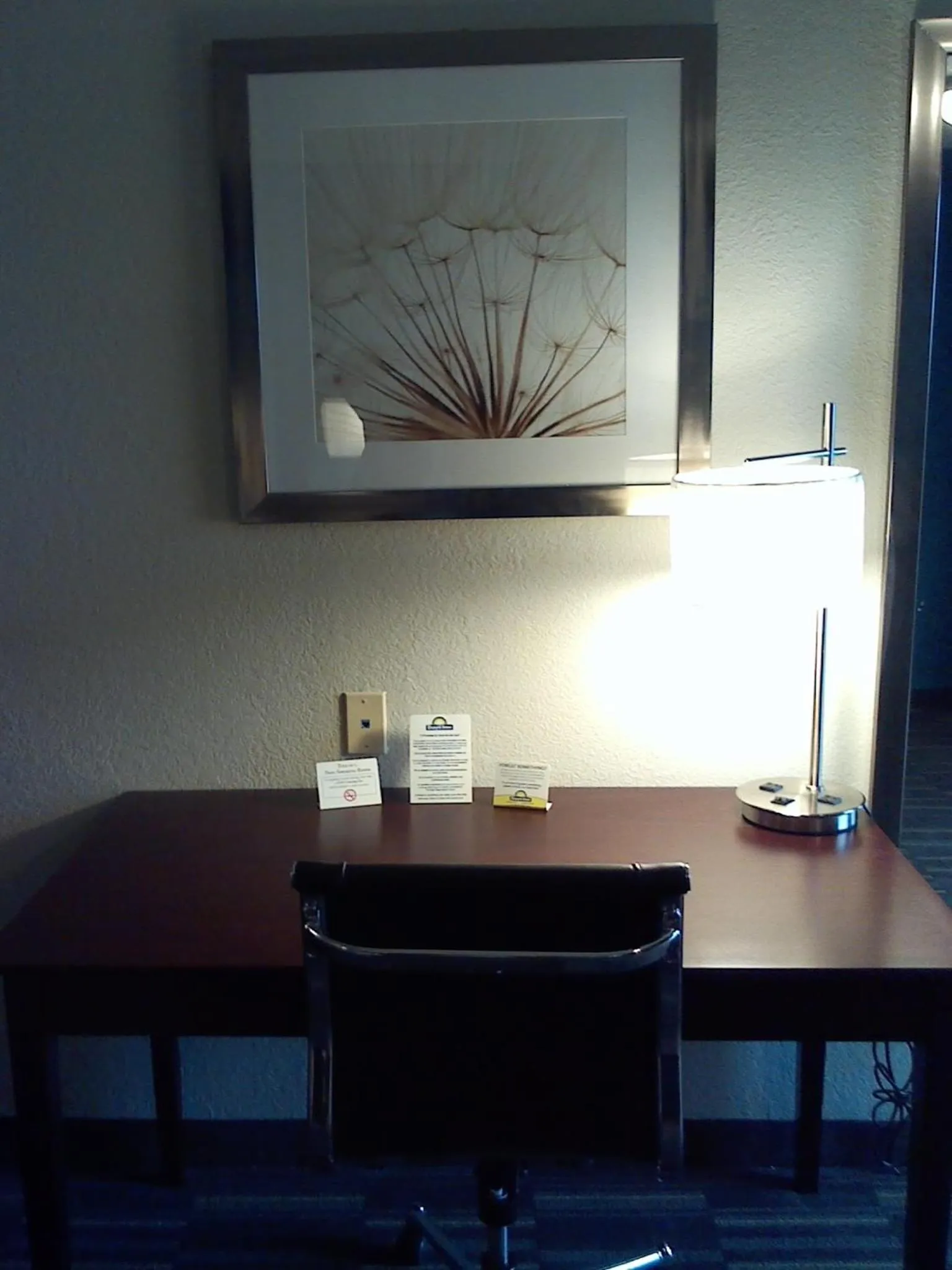 Seating area in Days Inn by Wyndham Snyder