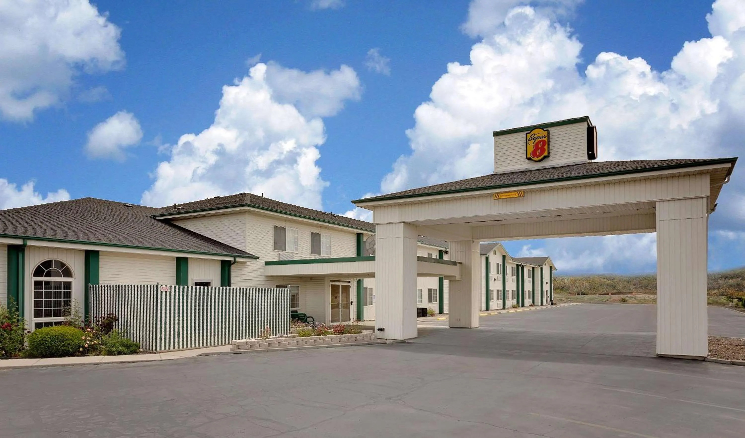 Property building in Super 8 by Wyndham Battle Mountain