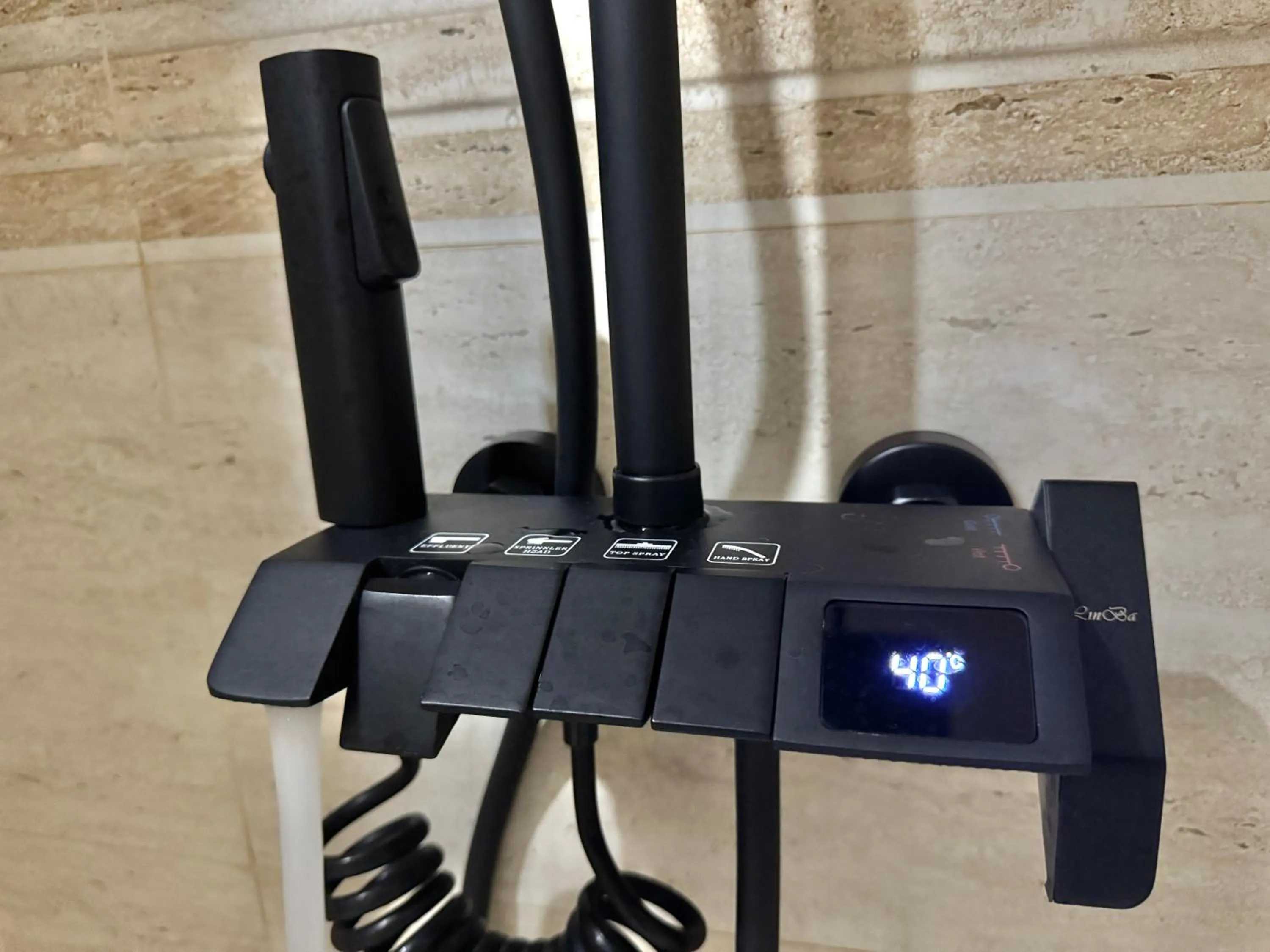 Bathroom in Annavilla7 Lilongwe hotel