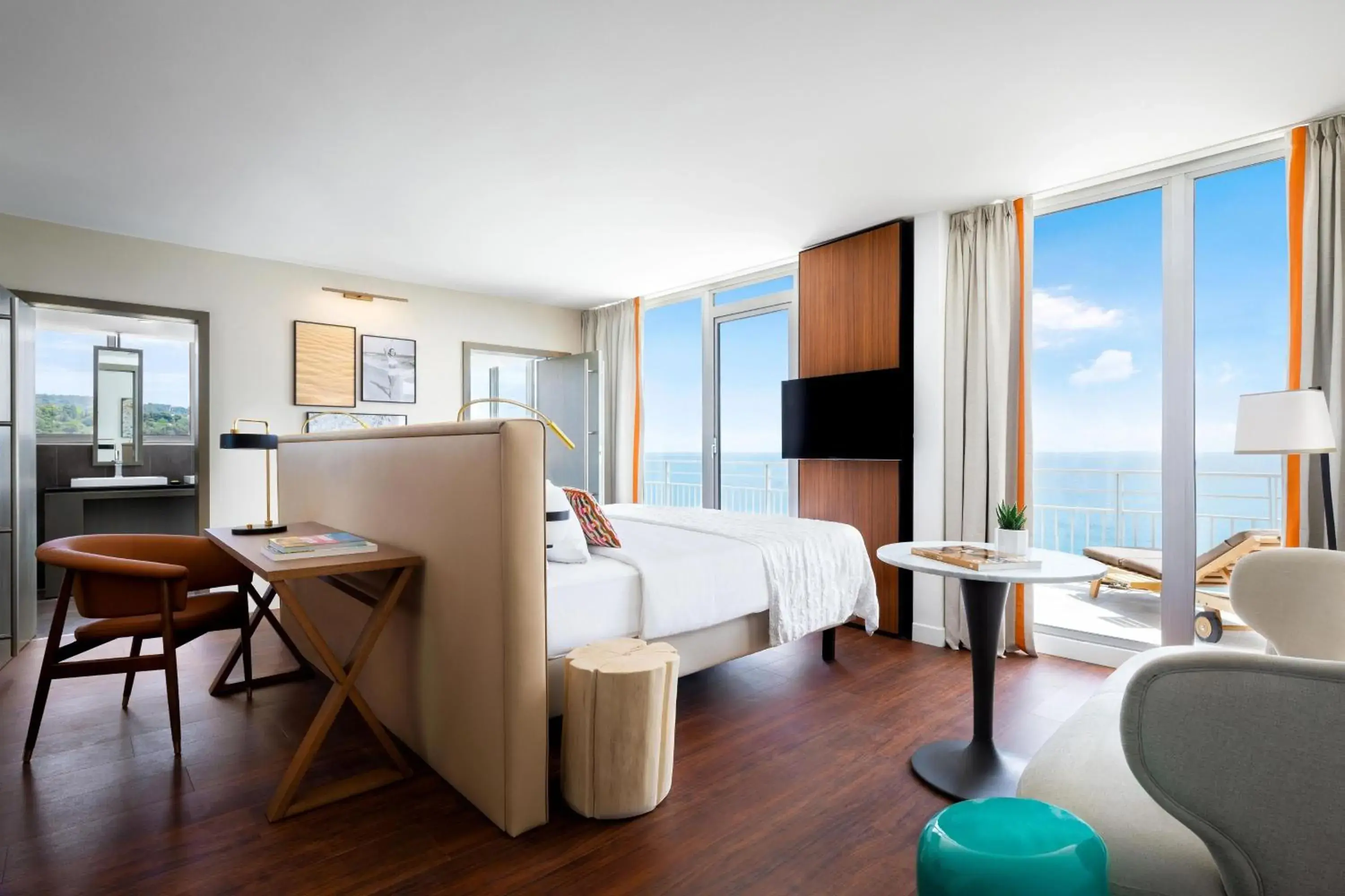 Junior Suite with panoramic Sea view, King bed in Le Meridien Nice Junior Suite with panoramic Sea view, King bed in Le Meridien Nice