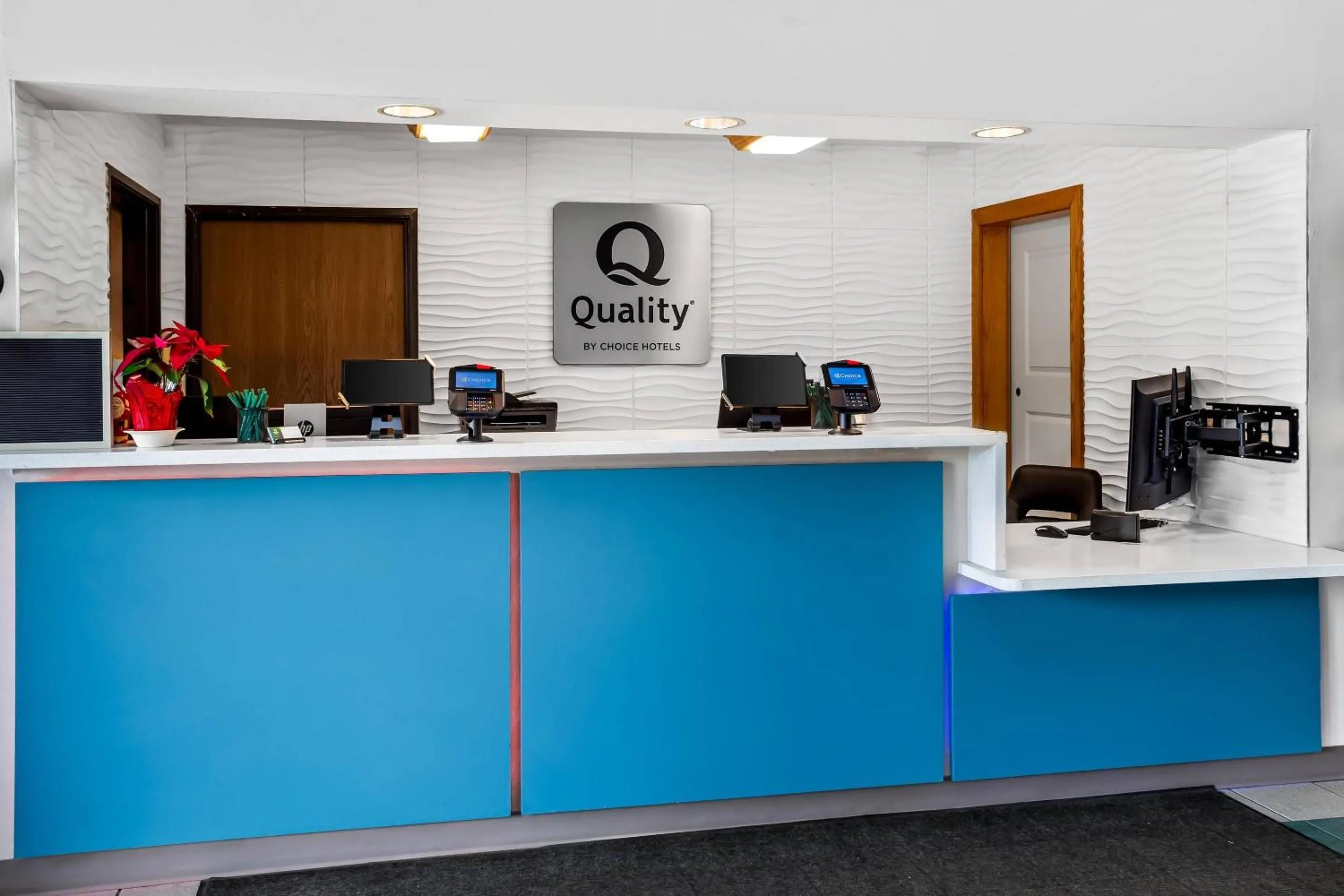 Lobby or reception in Quality Inn Port Orchard