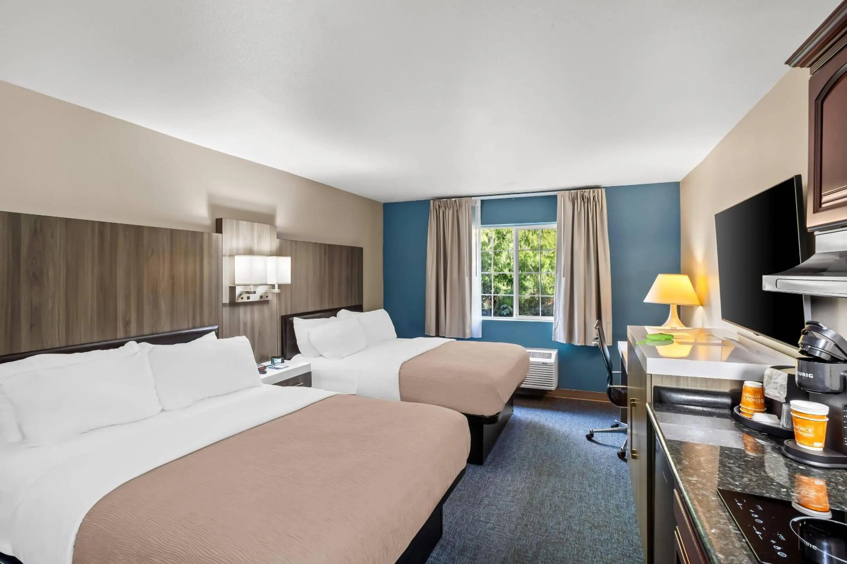 Bedroom, Bed in Quality Inn Port Orchard