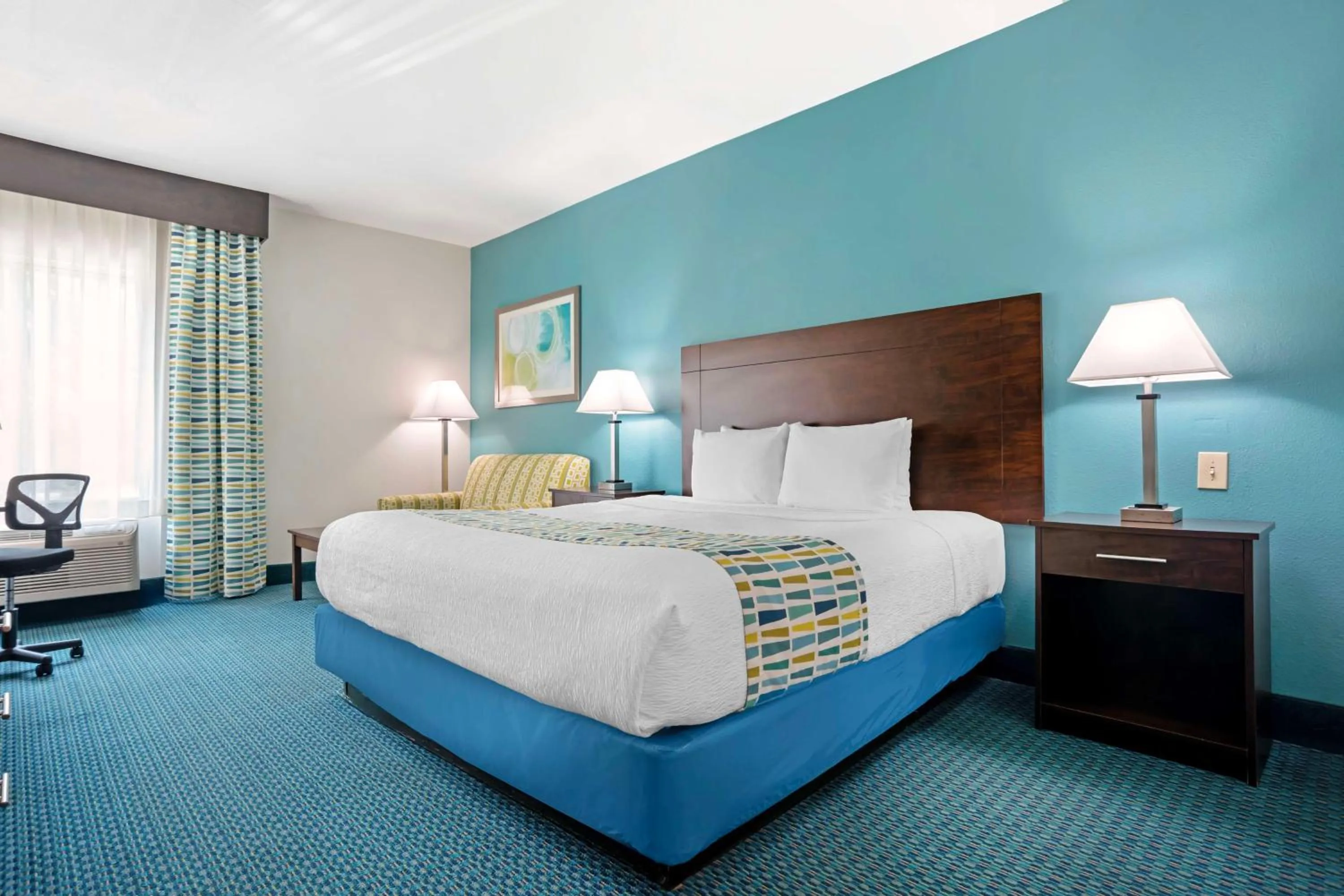 Bedroom, Bed in Best Western Plus Blue Angel Inn