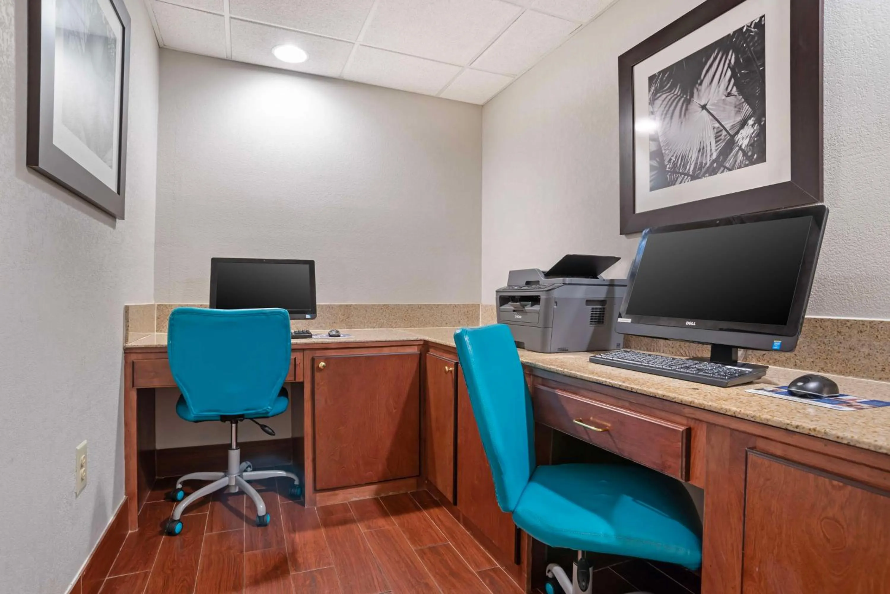 Business facilities in Best Western Plus Blue Angel Inn