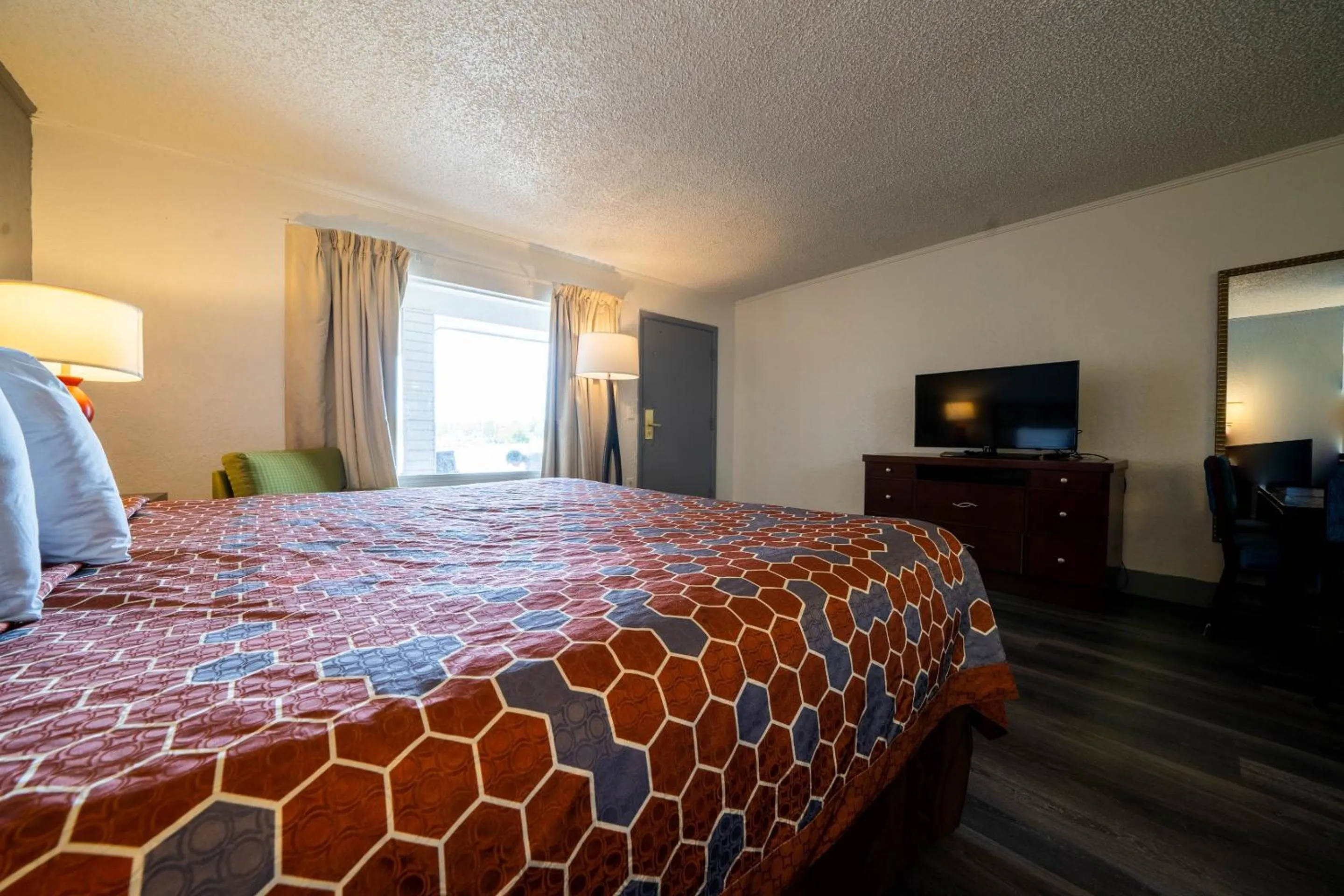 Bedroom, Bed in OYO Hotel Ocala, FL I-75