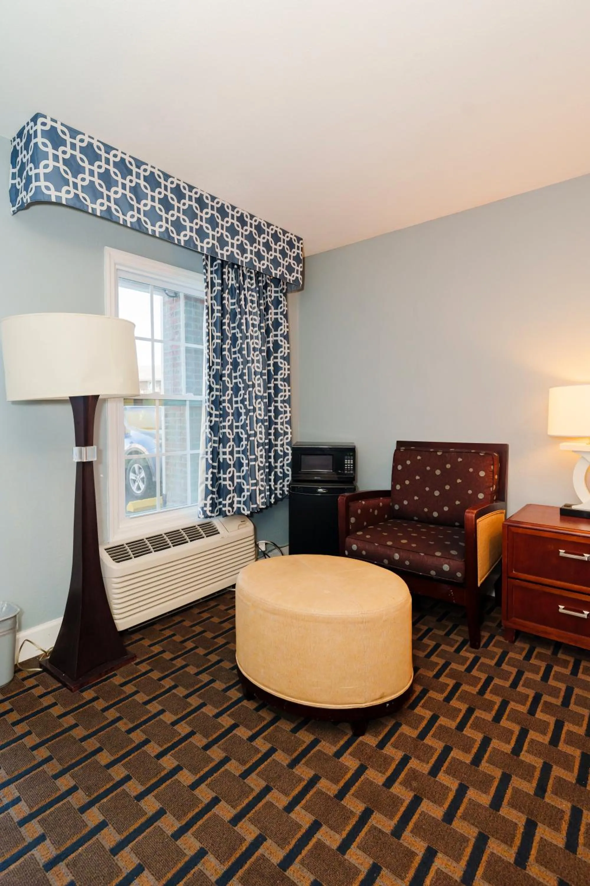 Bed in San Marco Inn East - Jacksonville