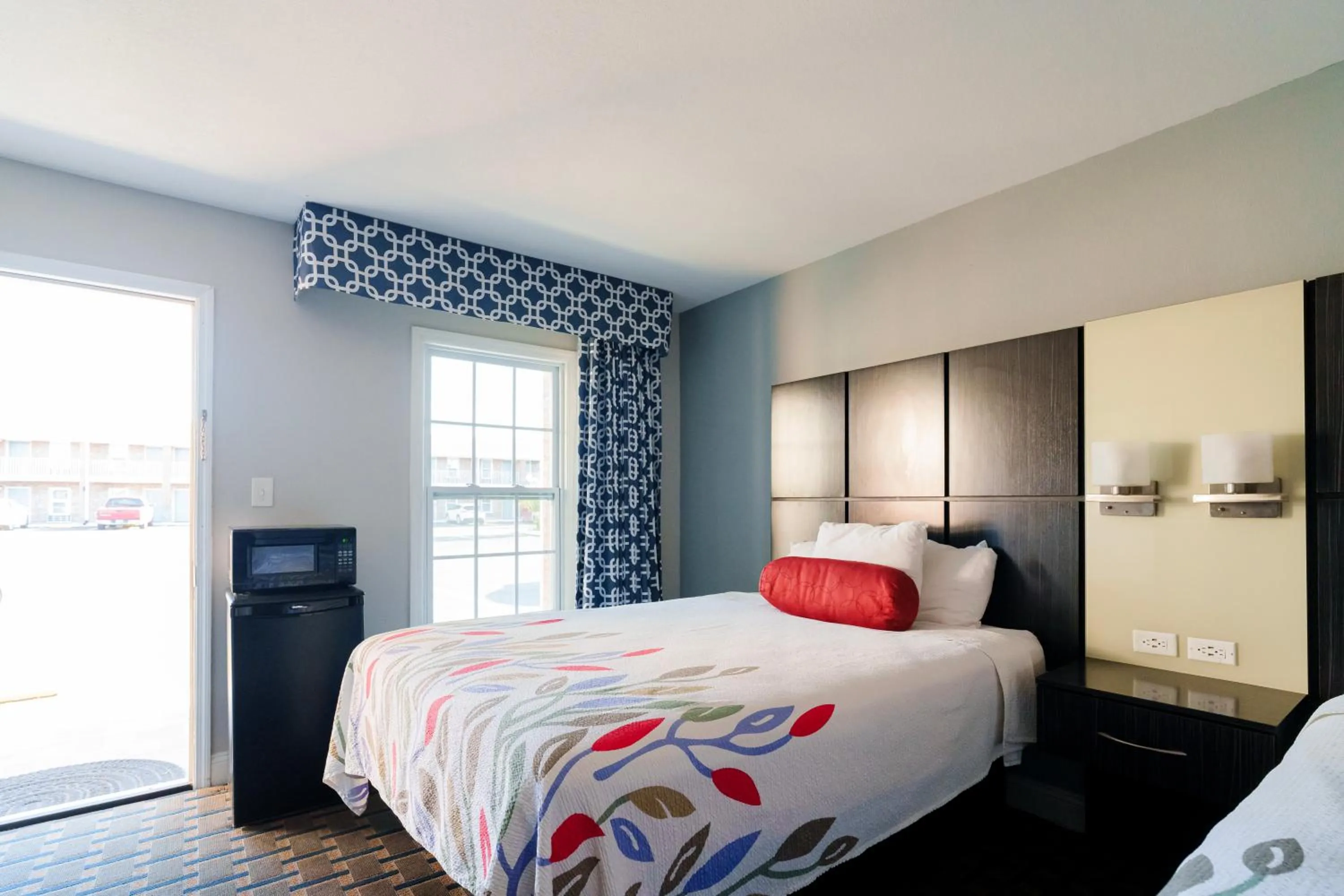 Bed in San Marco Inn East - Jacksonville