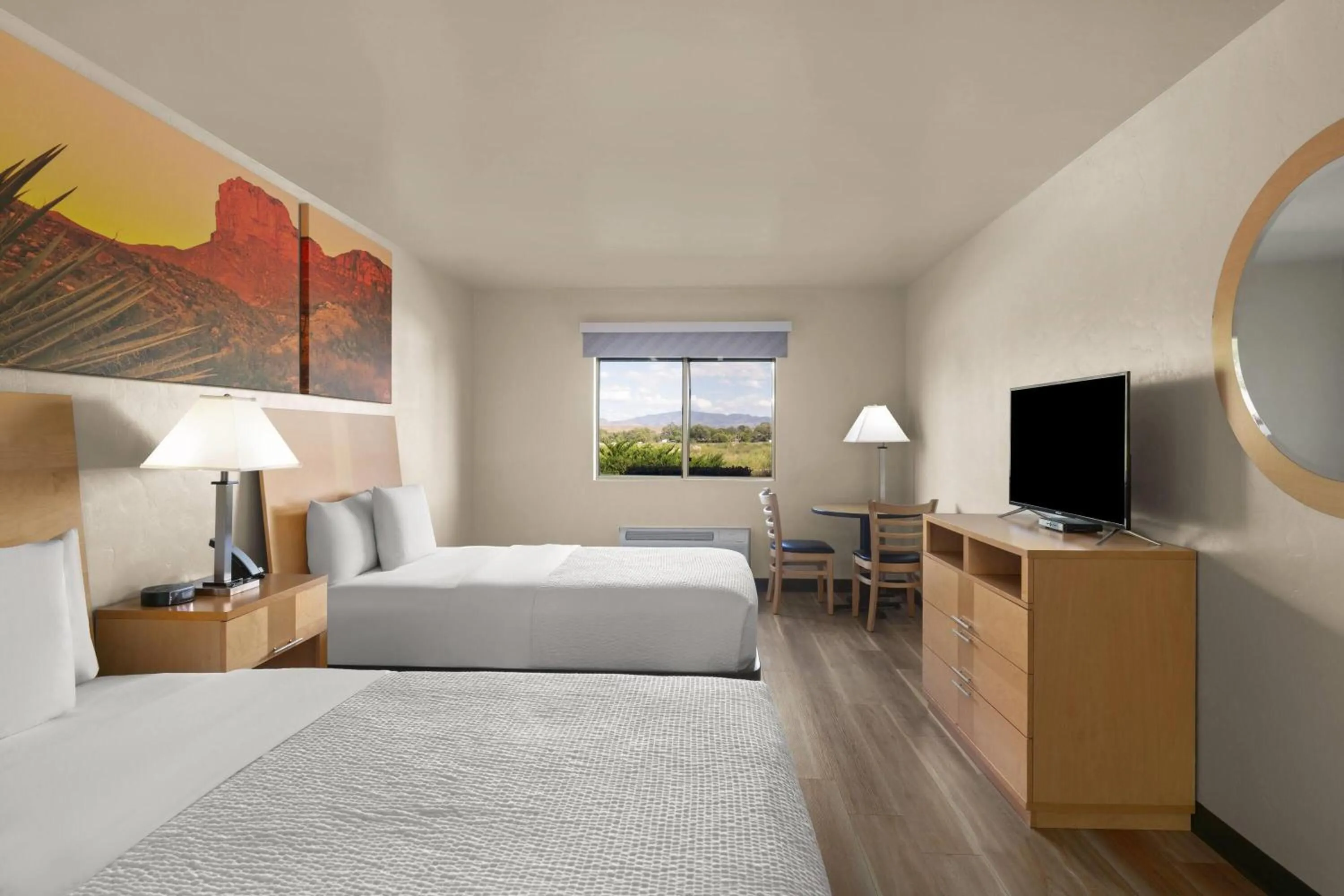 Photo of the whole room, Bed in Days Inn by Wyndham Chino Valley