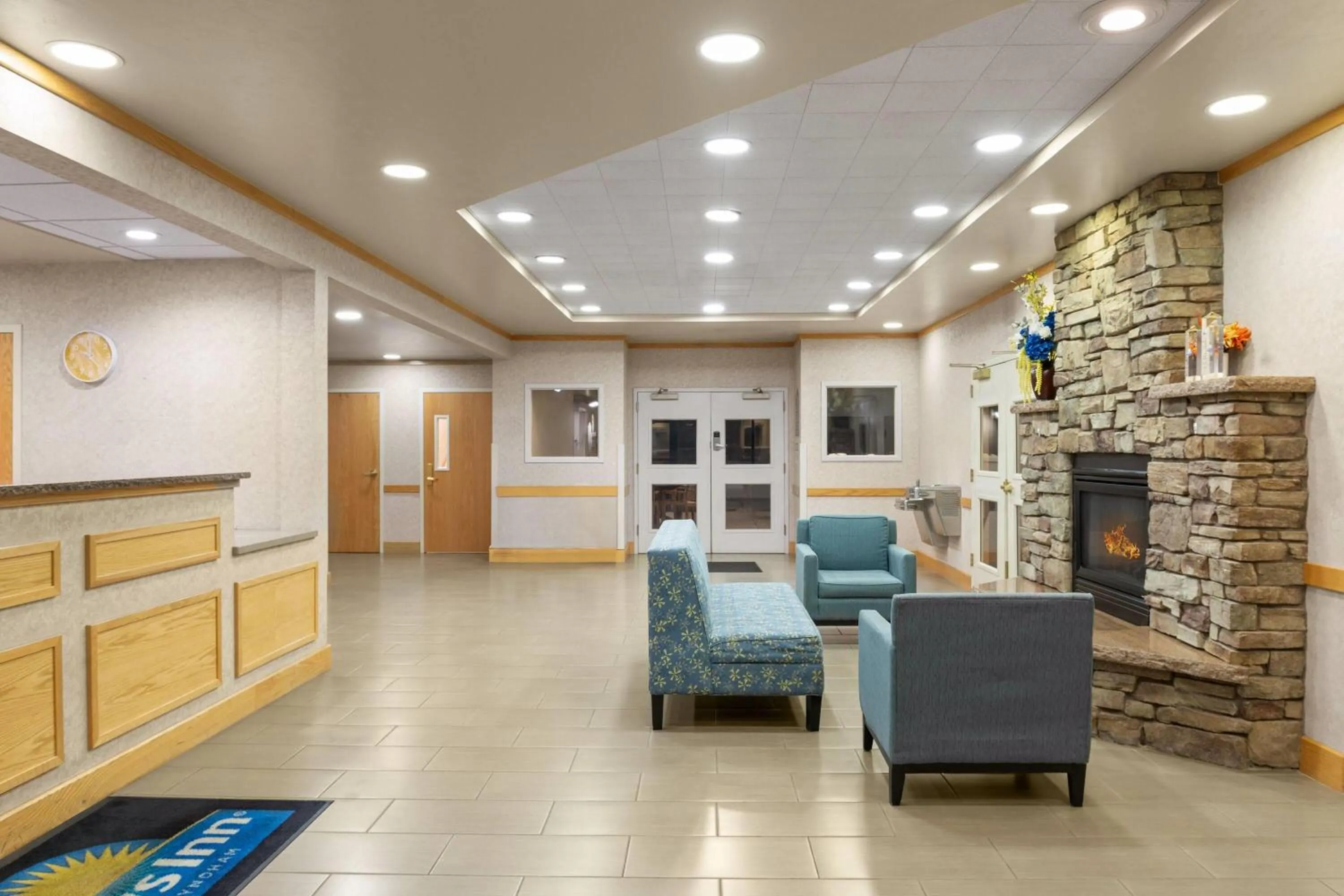Lobby or reception in Days Inn by Wyndham Chino Valley