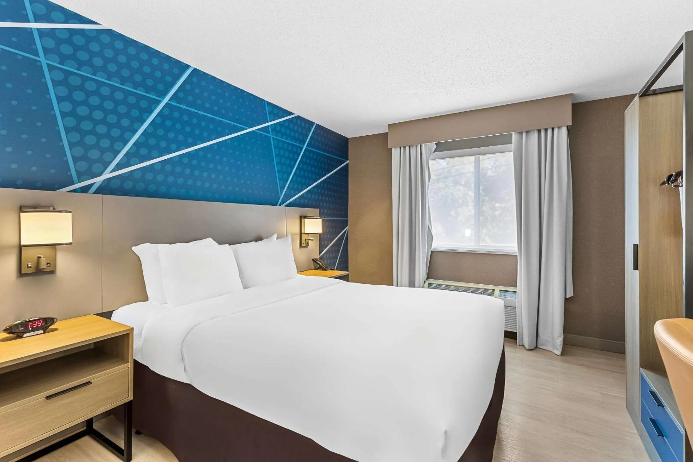 Bedroom, Bed in Comfort Inn