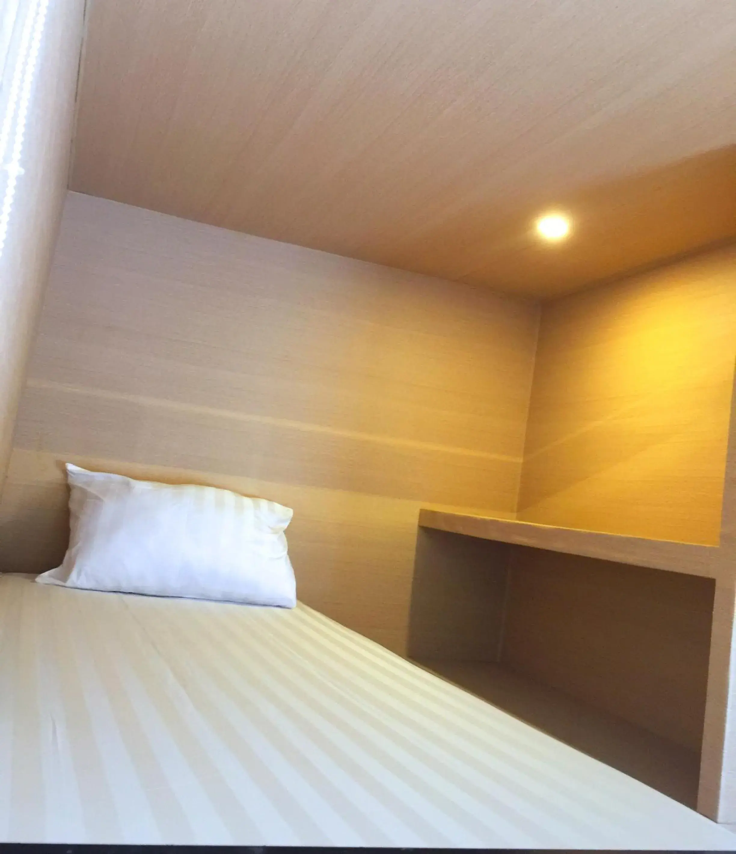 Single Bed in 4-Bed Dormitory Room in XOXO Kuta Legian Hostel Single Bed in 4-Bed Dormitory Room in XOXO Kuta Legian Hostel