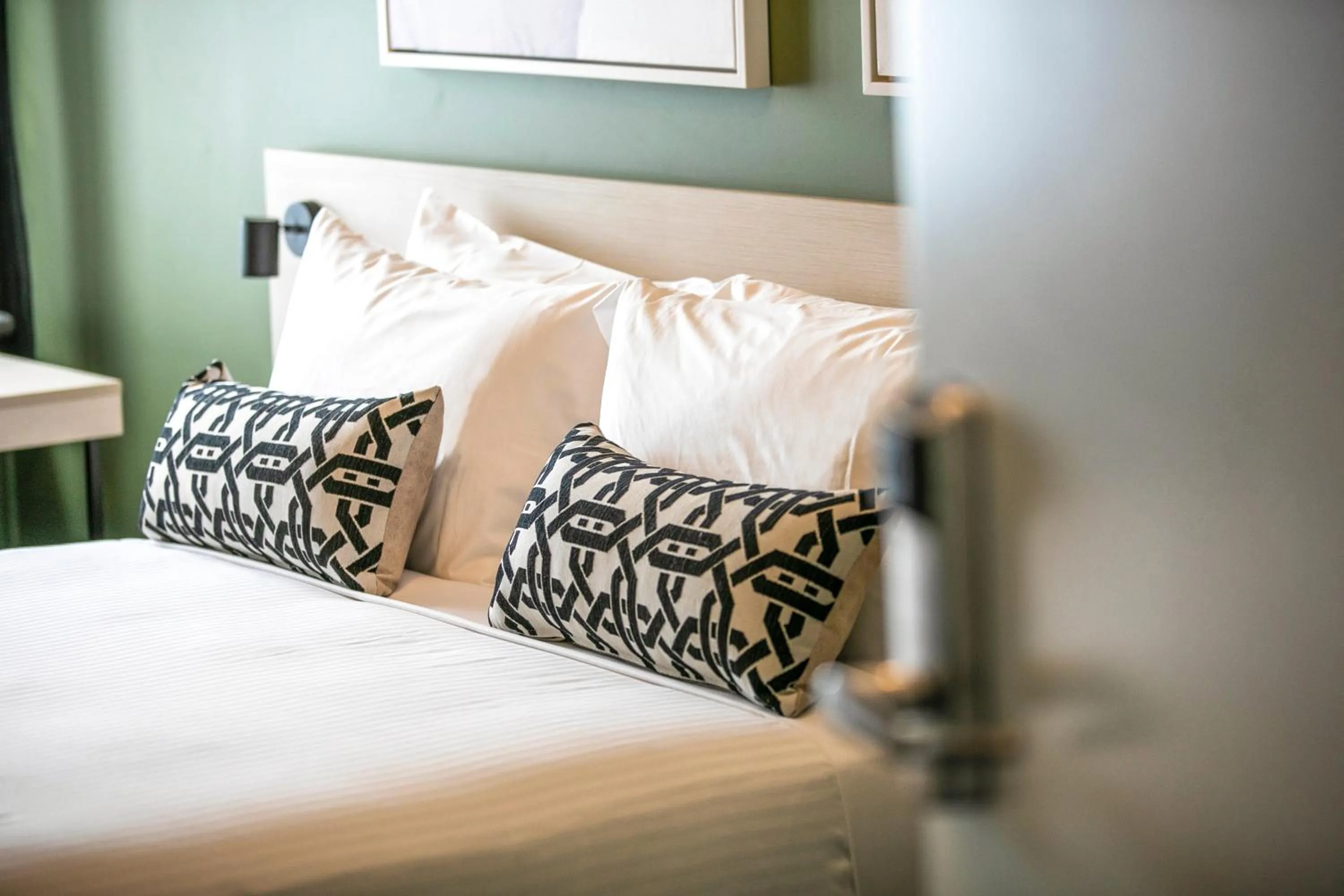 Bed in Nightcap at Exeter Hotel