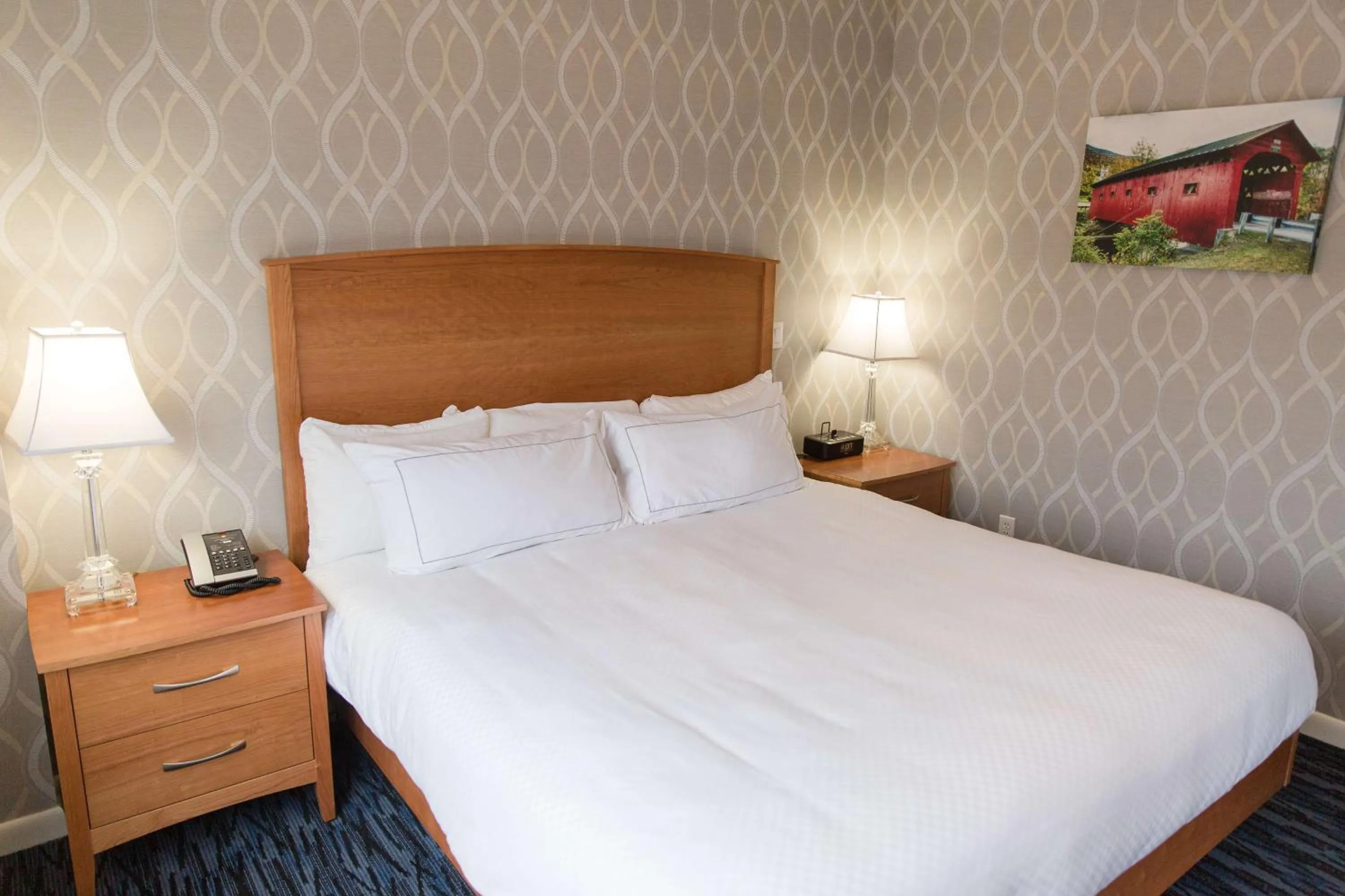 Bed in Capitol Plaza Hotel Montpelier Tapestry Collection by Hilton