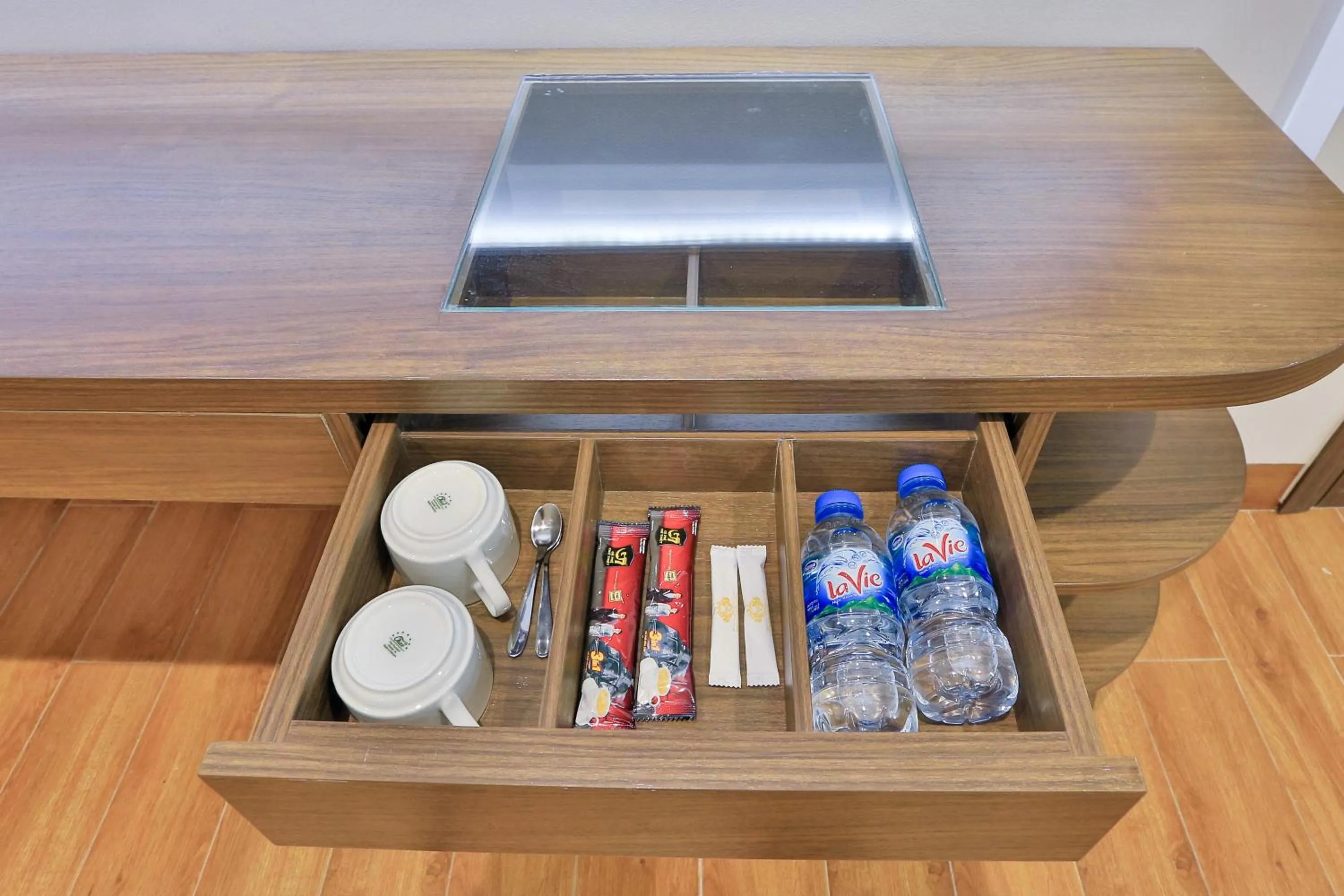 Coffee/tea facilities in Prague Saigon Airport Hotel