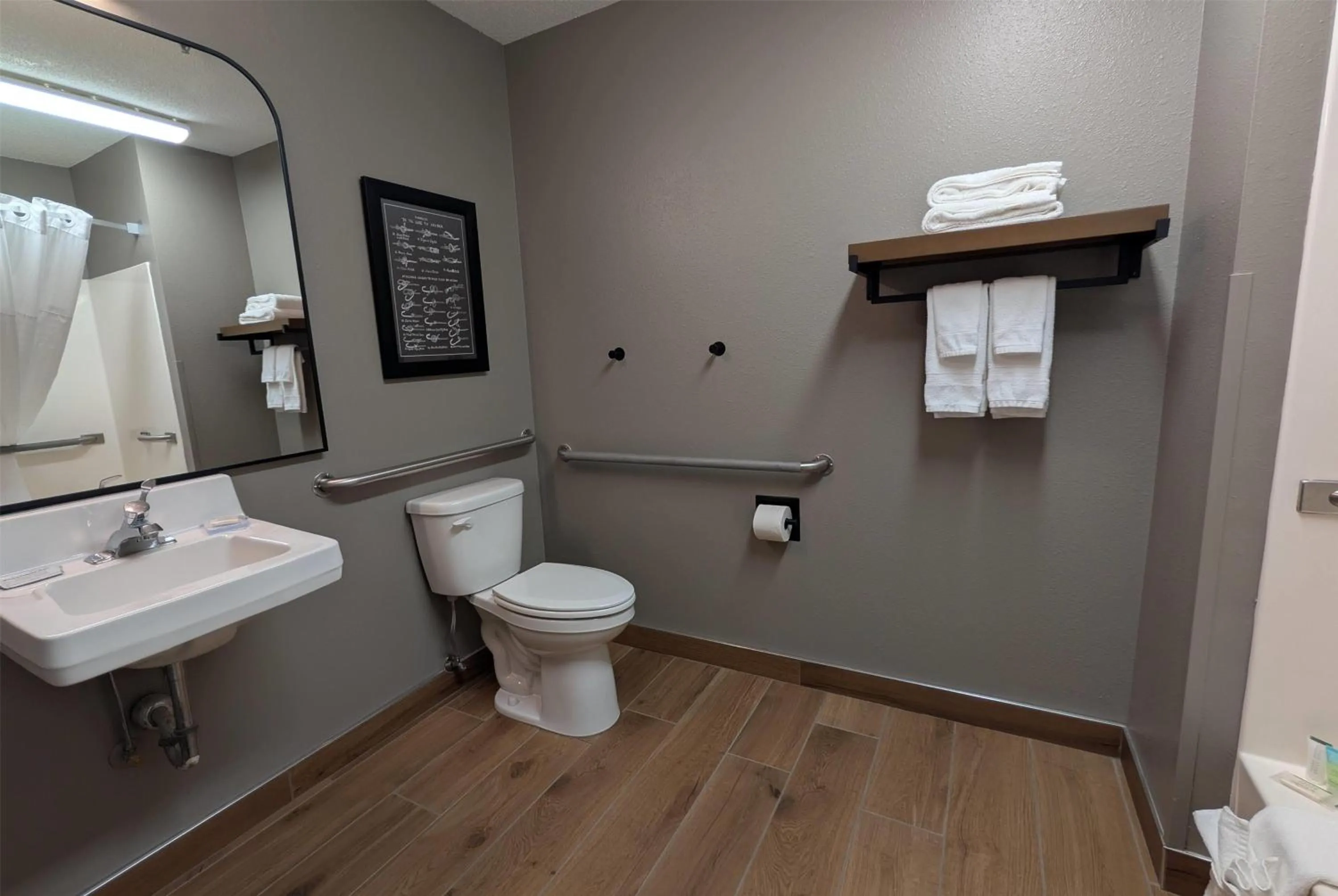 Bathroom in Super 8 by Wyndham Perham