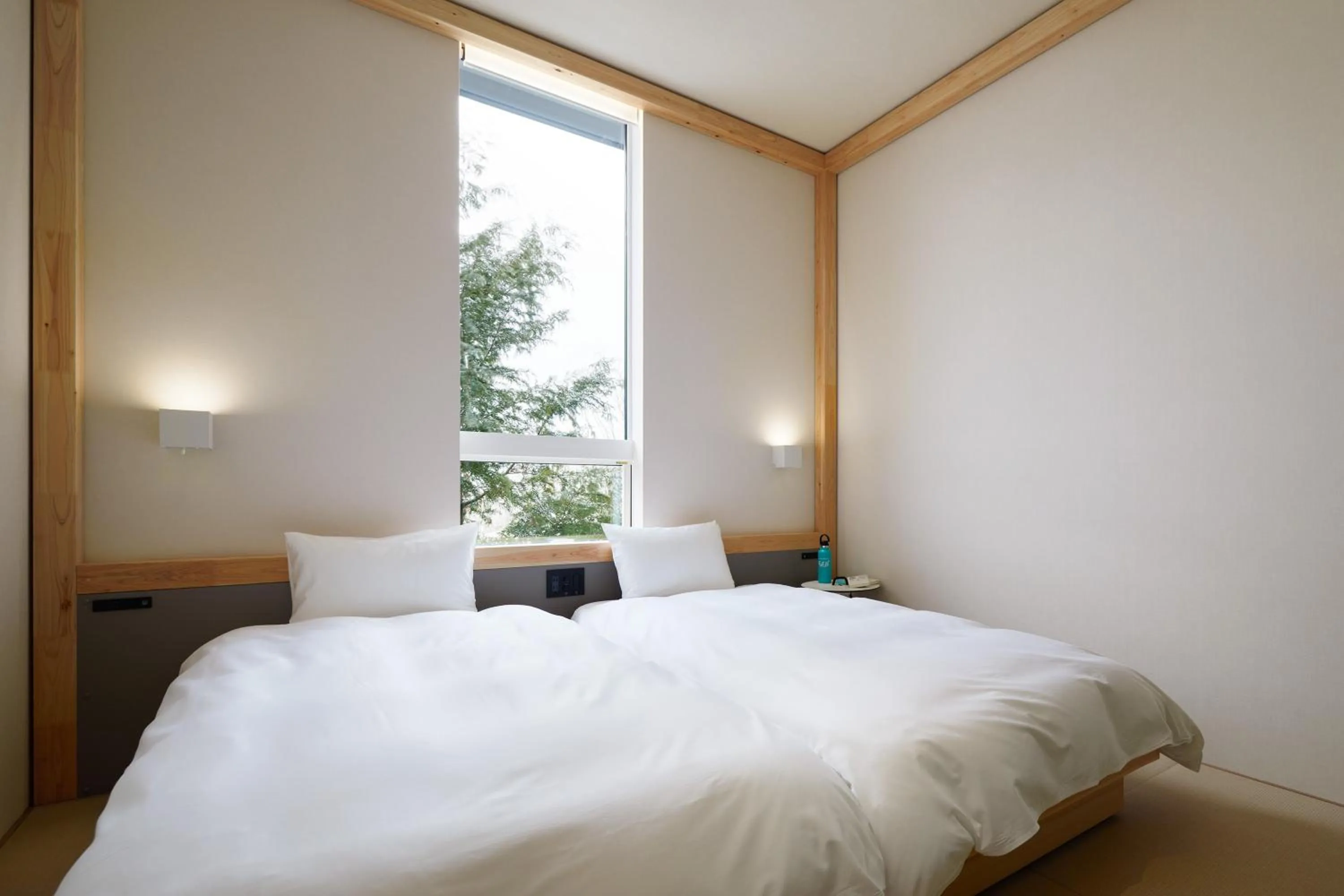 Photo of the whole room, Bed in BEB5 Karuizawa by Hoshino Resorts