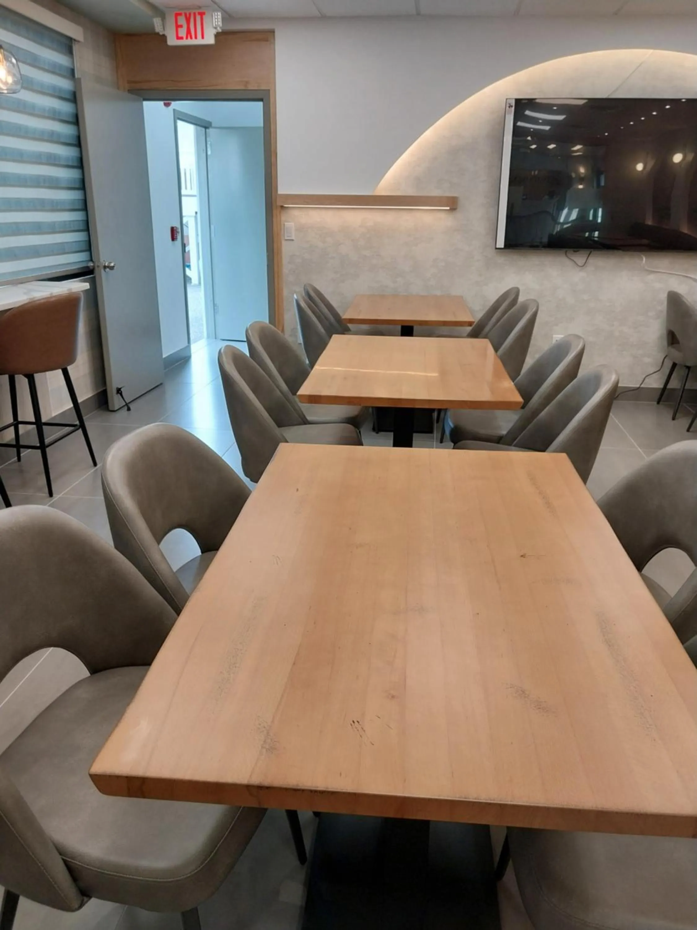 Seating area in Greenview Inn Riverhead