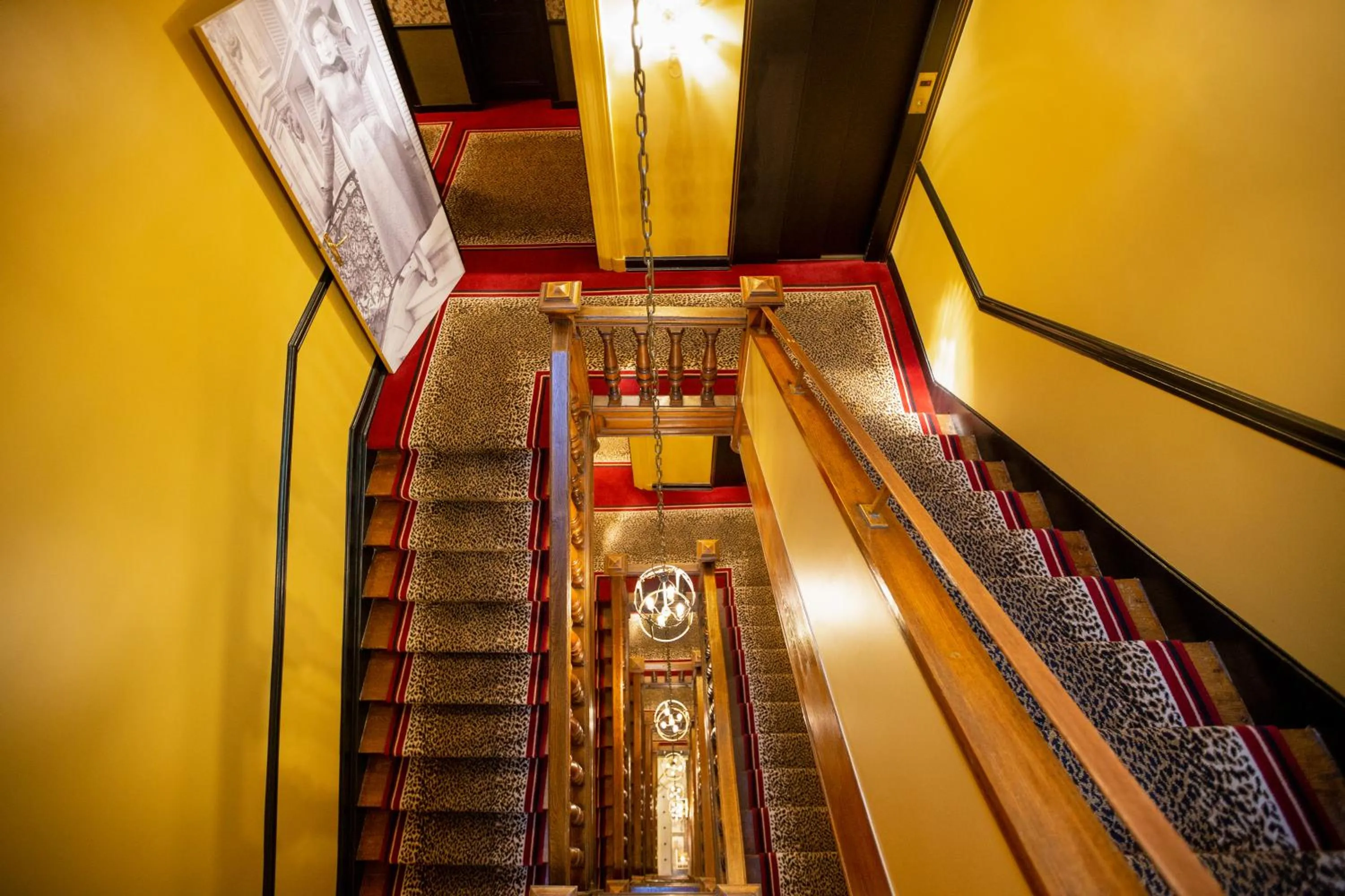 Property building in Hotel West-End