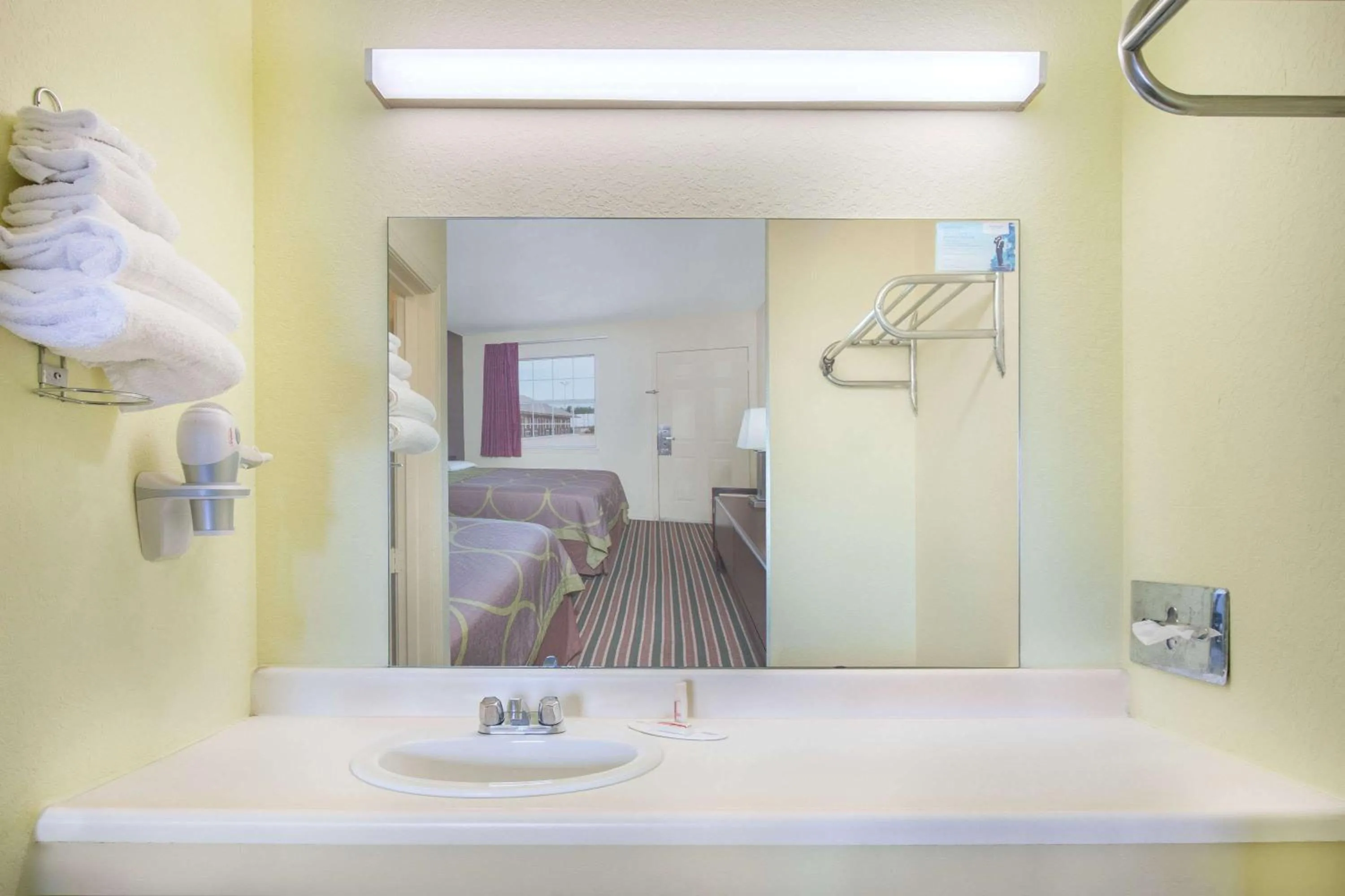 Bathroom in Super 8 by Wyndham Muskogee