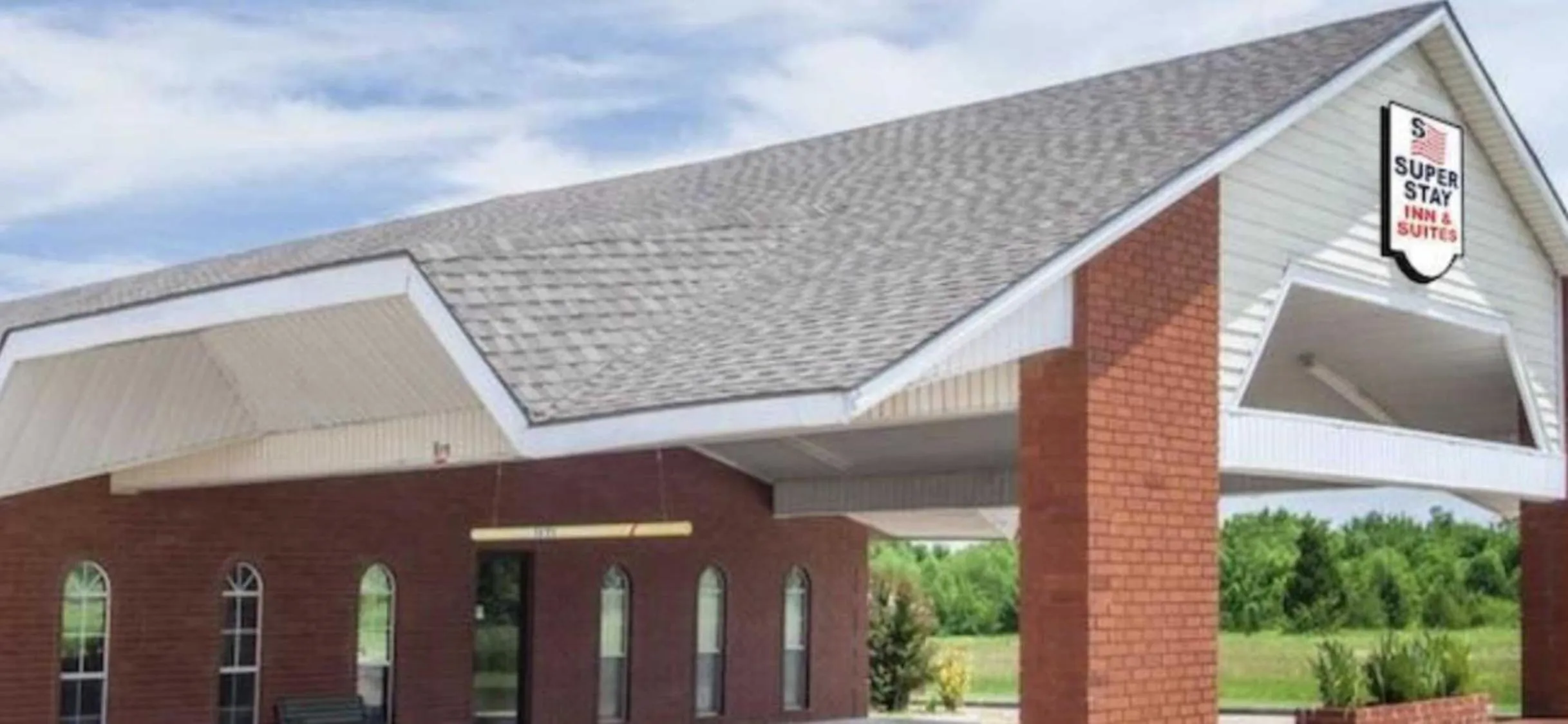 Property Building in Super 8 by Wyndham Muskogee