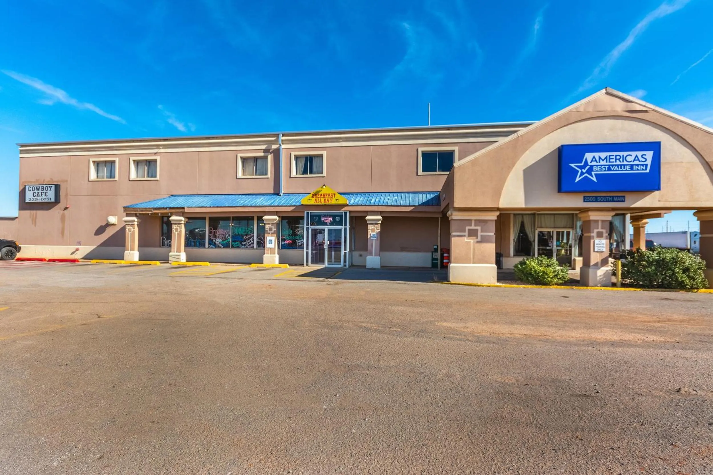 Facade/entrance in Americas Best Value Inn of Elk City