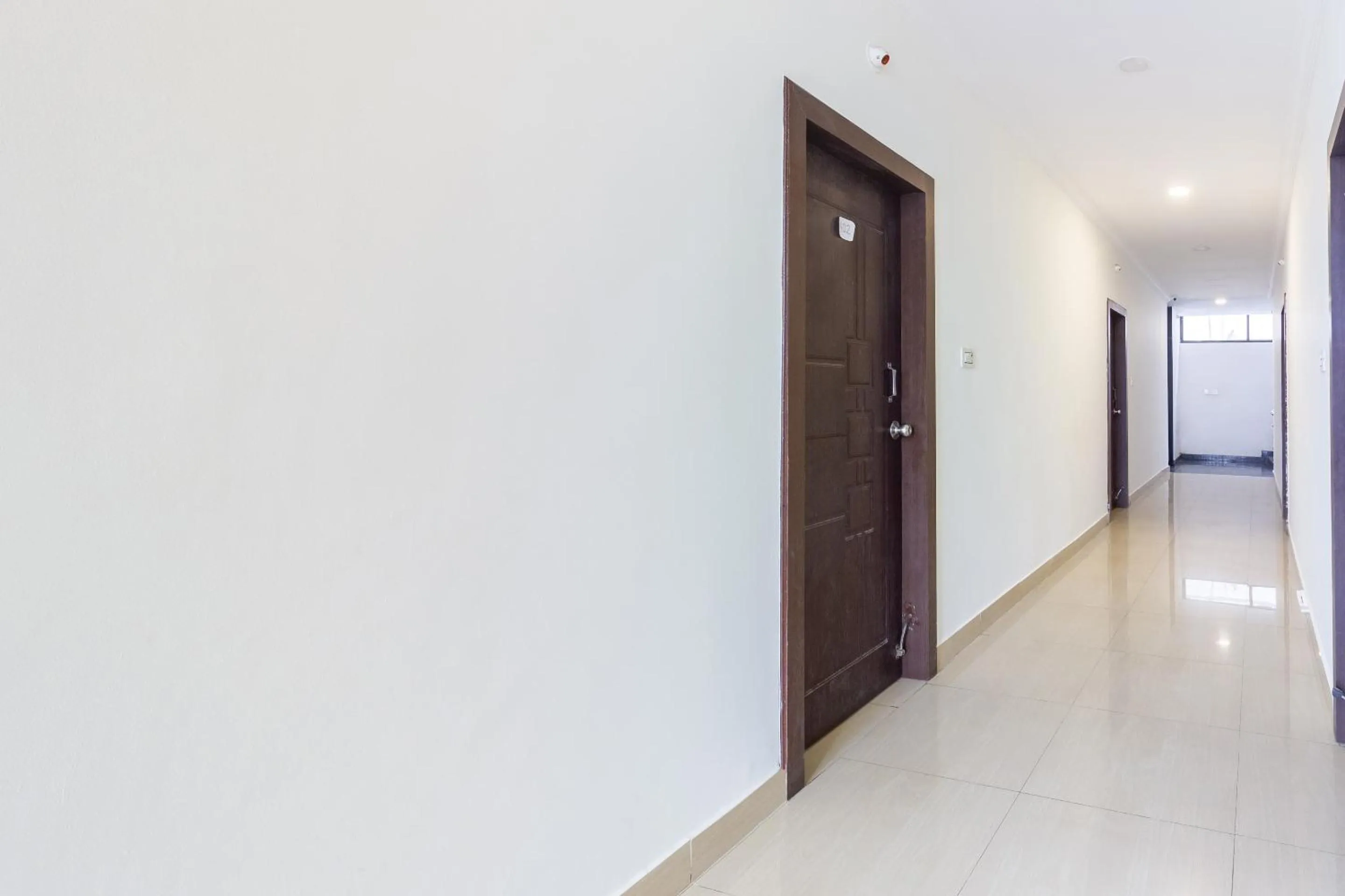 Lobby or reception in Super Hotel O Alpine Glow Heights